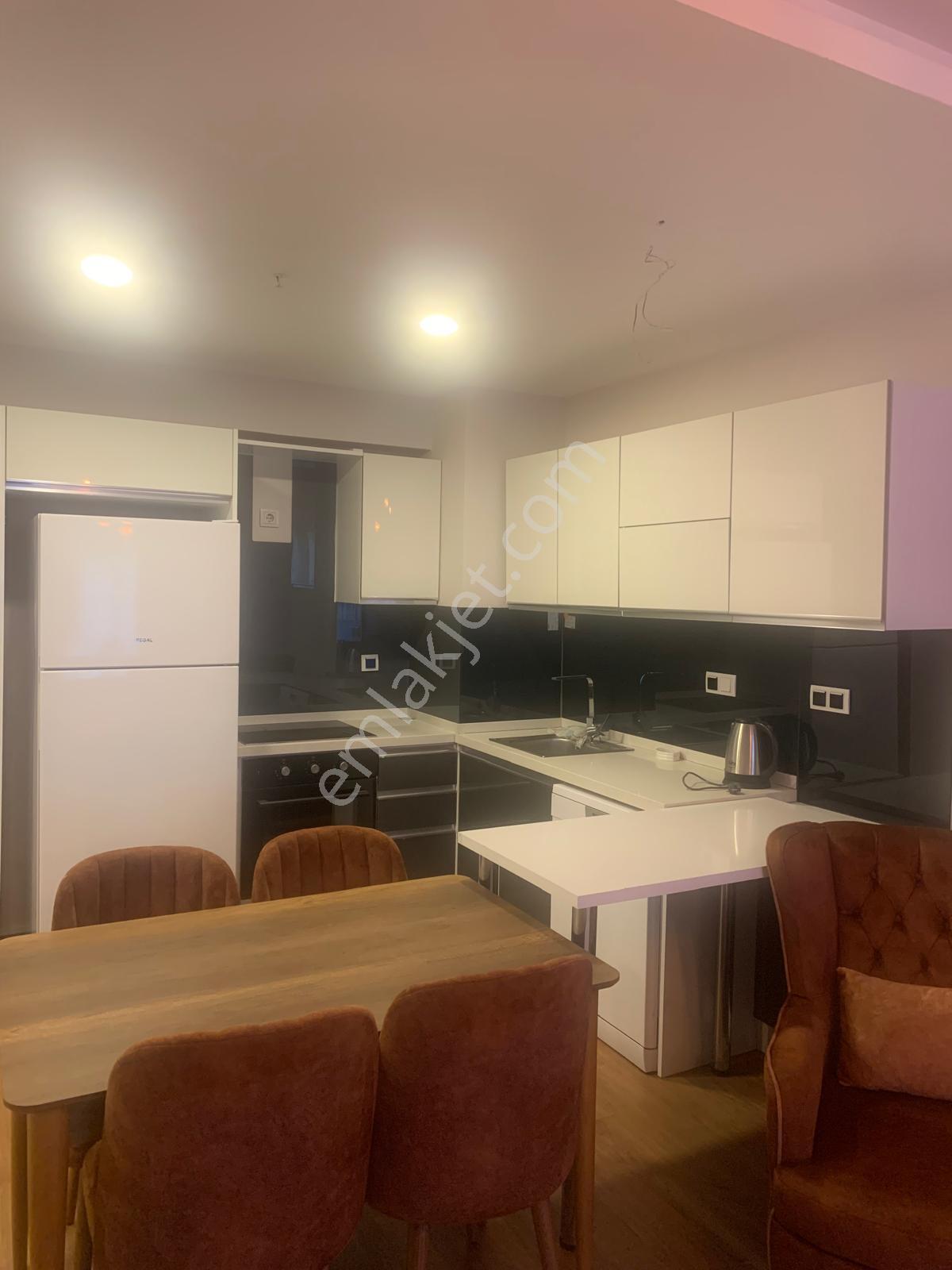 Bahçeşehir Yalçıntepe Resıdence 1+1 Eşyalı Kiralık Daire - Görsel 6