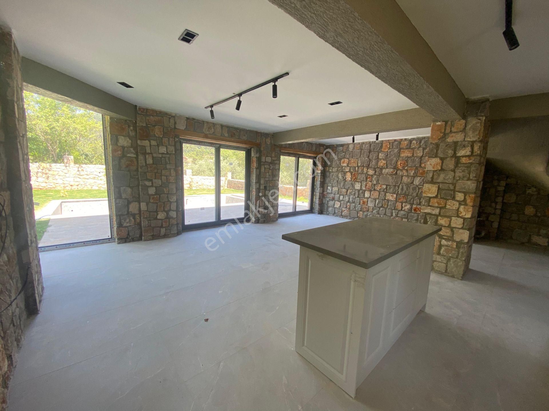 Goldhouse Dan Satılık Taş Villa Kızılbelde Doğanın Kalbinde 3+1 Fırsat - Görsel 4