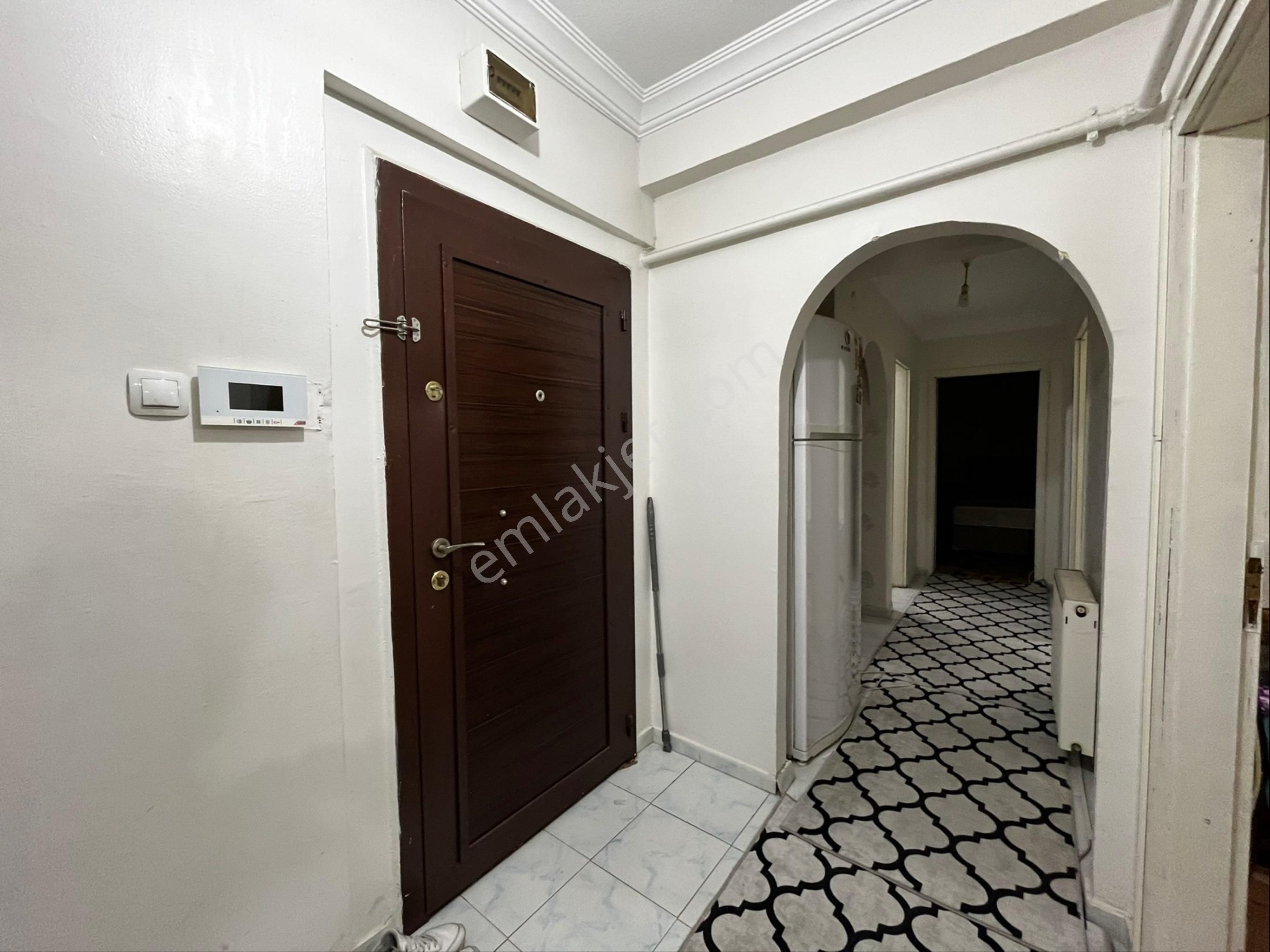 İncirlide 3+1 Hatane Yakını Bağımsız Eşyalı Kiralık Daire - Görsel 13