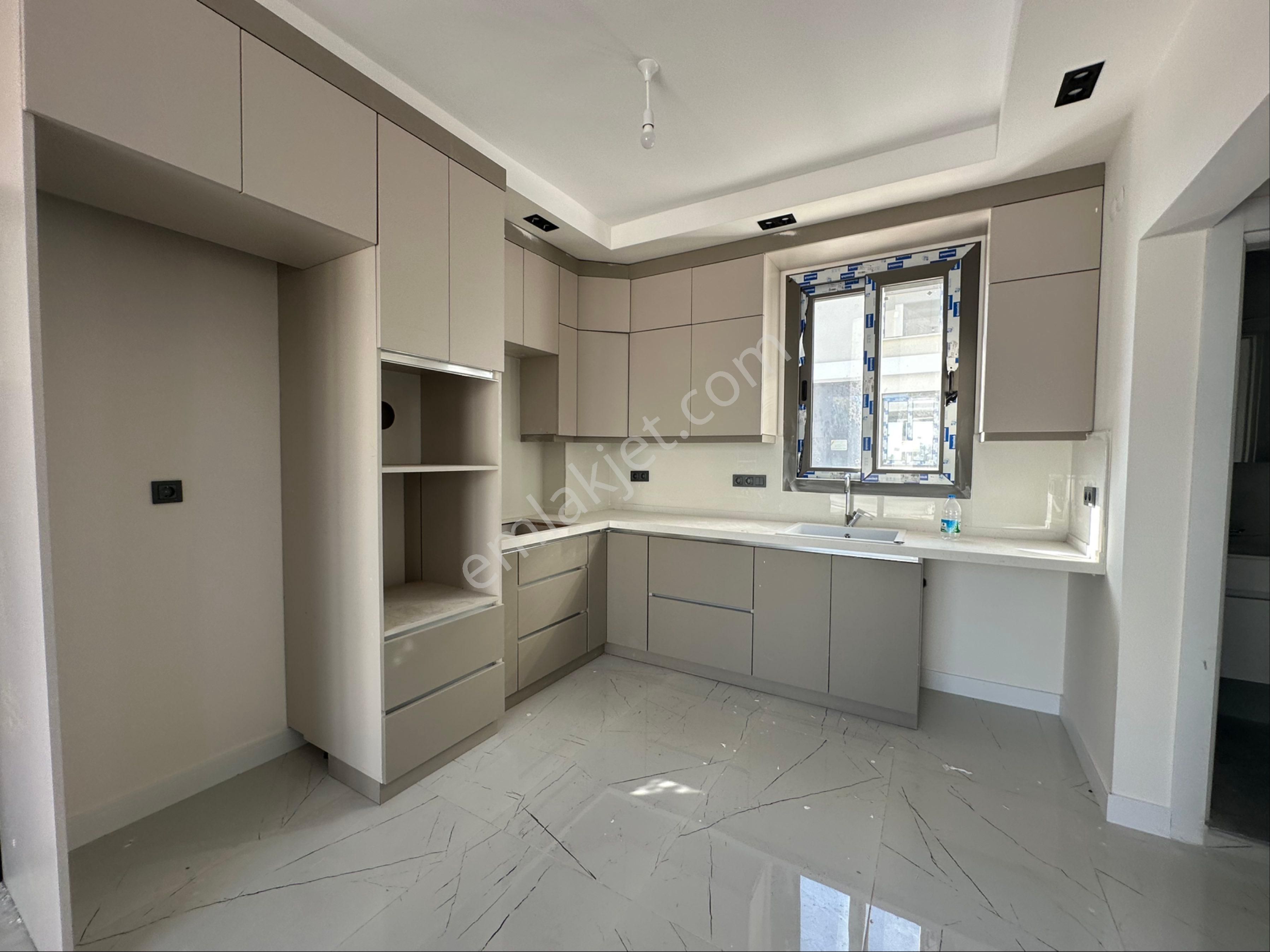 Didimde 3+1 Havuzlu Sıfır Villa - Görsel 8