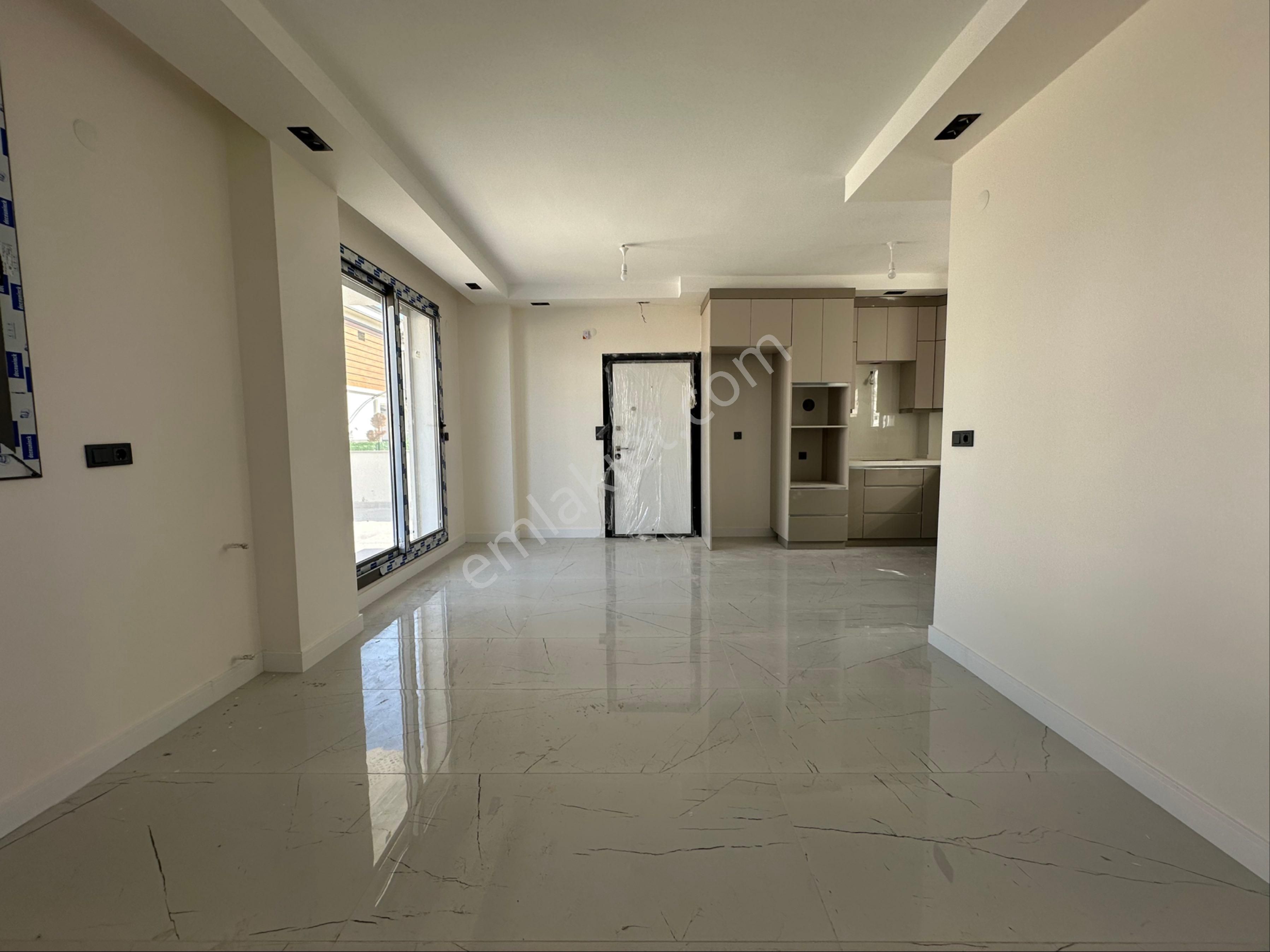 Didimde 3+1 Havuzlu Sıfır Villa - Görsel 7