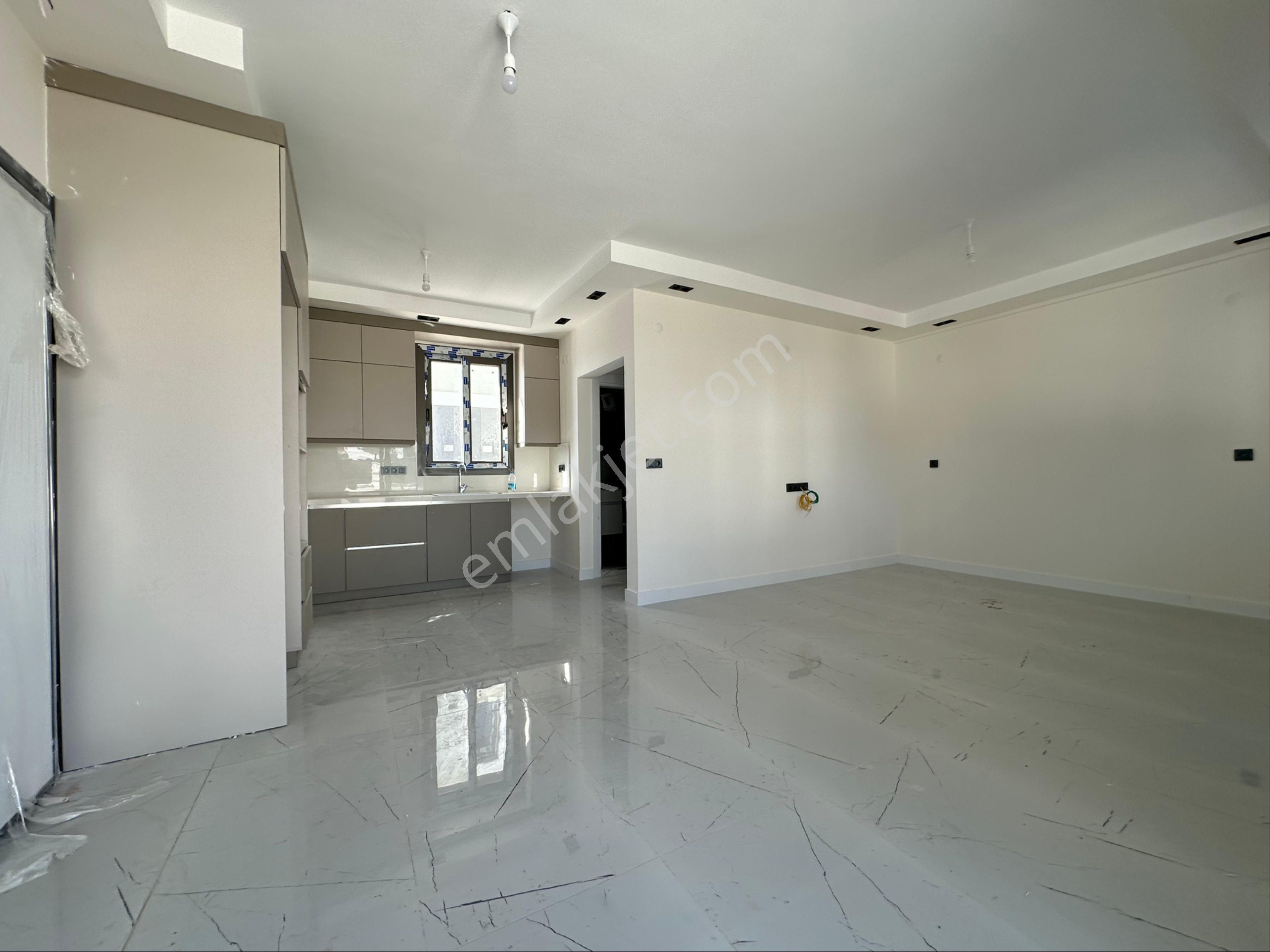 Didimde 3+1 Havuzlu Sıfır Villa - Görsel 6