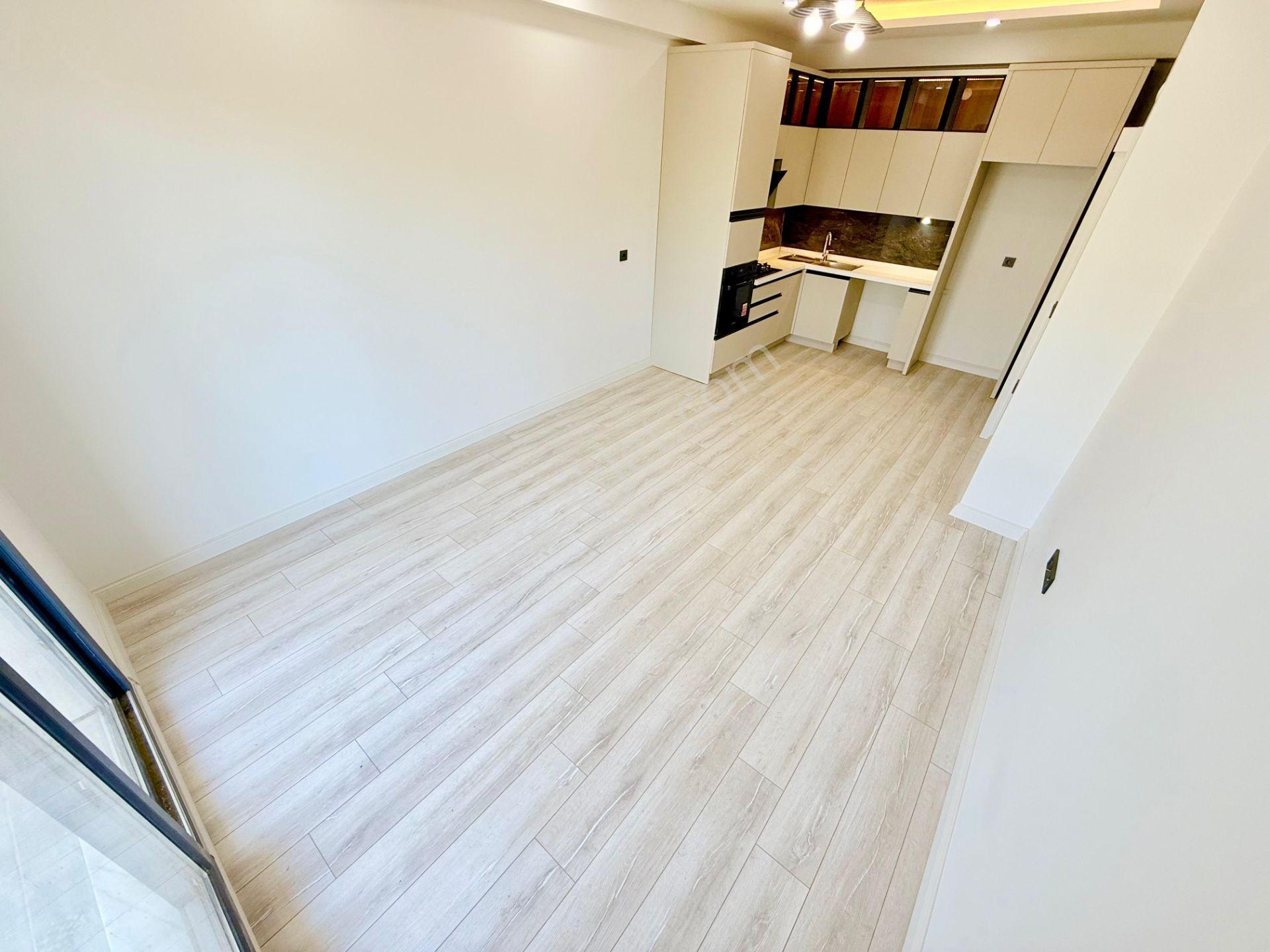 ▶ ▶ Akçay Körfez'den Bahçe Kullanımlı Ön Cephe 1+1 Sıfır Satılık Daire - Görsel 14