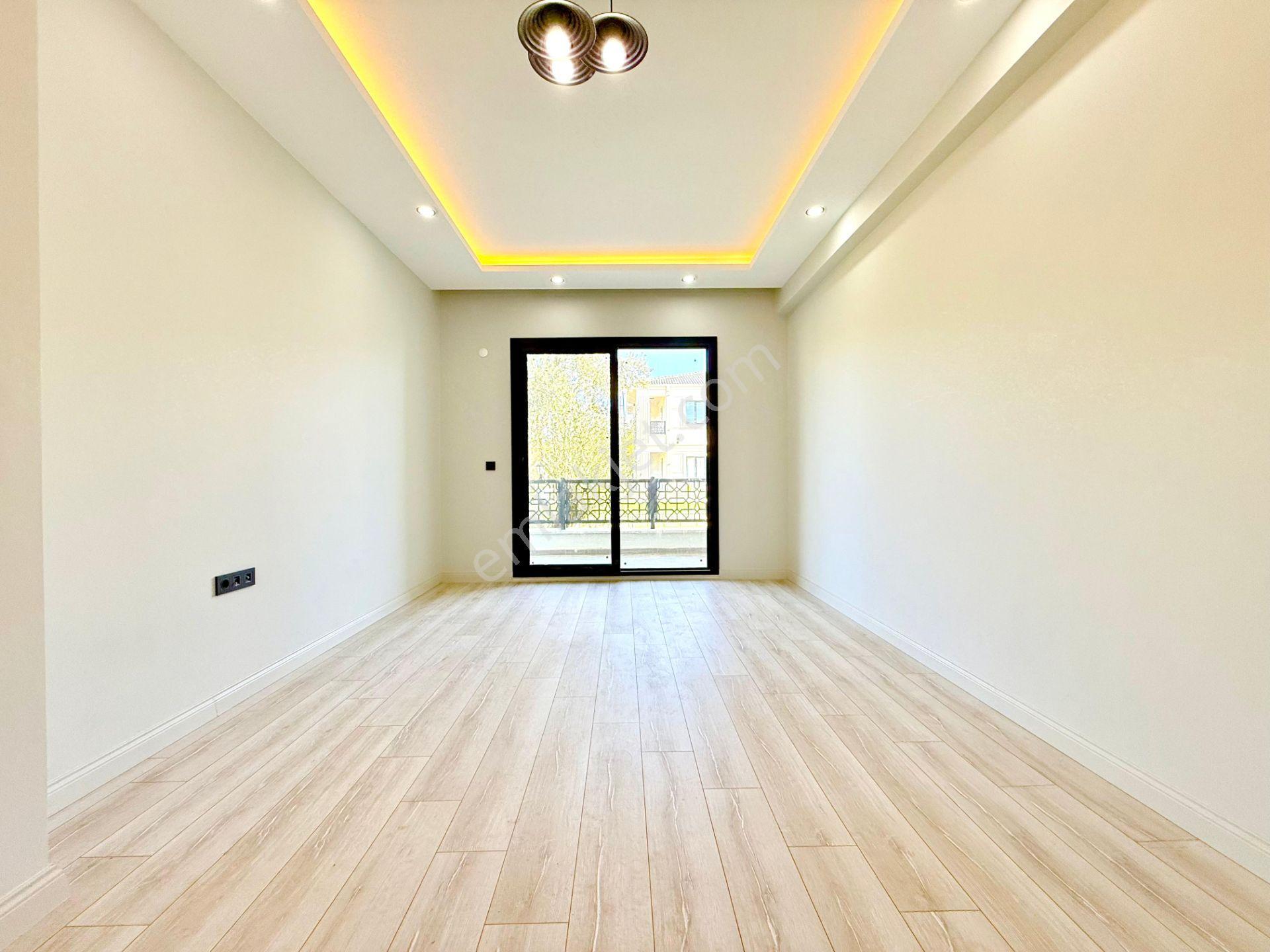 ▶ ▶ Akçay Körfez'den Bahçe Kullanımlı Ön Cephe 1+1 Sıfır Satılık Daire - Görsel 12