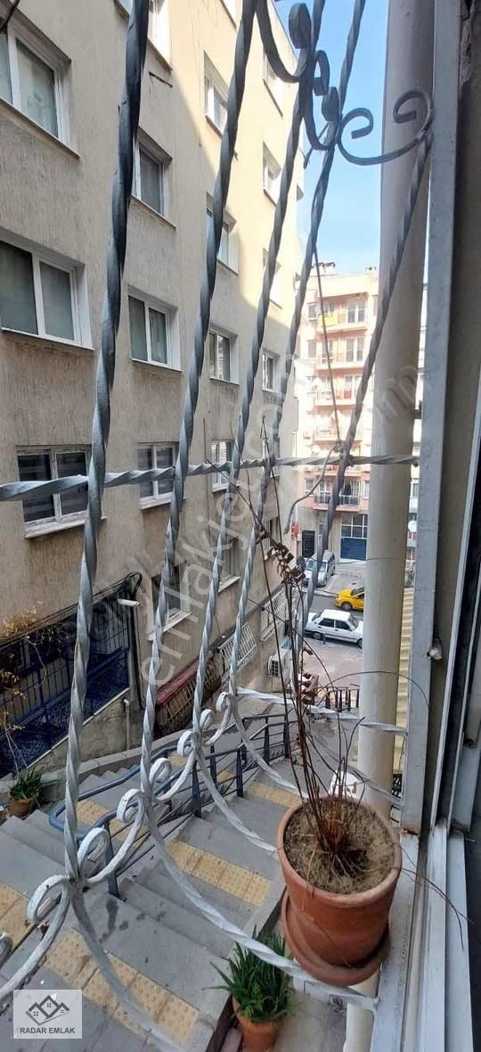 Mithatpaşa Ana Caddeye 70m 3+1 Doğalgazlı Bakımlı Satılık Daire - Görsel 17