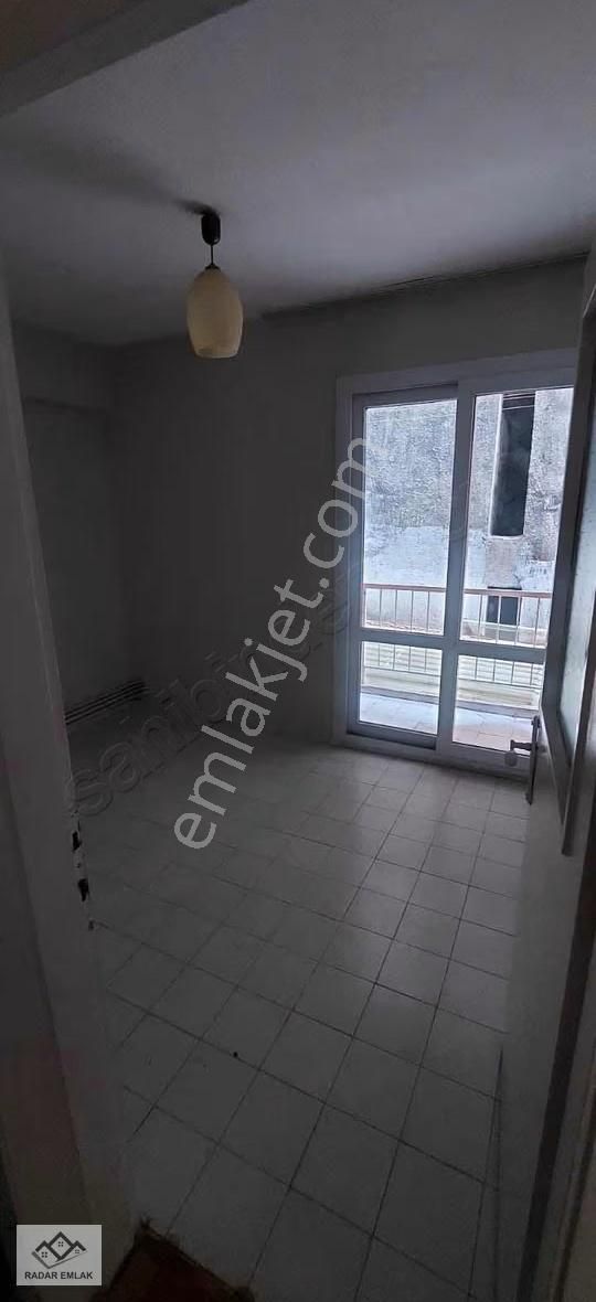 Mithatpaşa Ana Caddeye 70m 3+1 Doğalgazlı Bakımlı Satılık Daire - Görsel 13