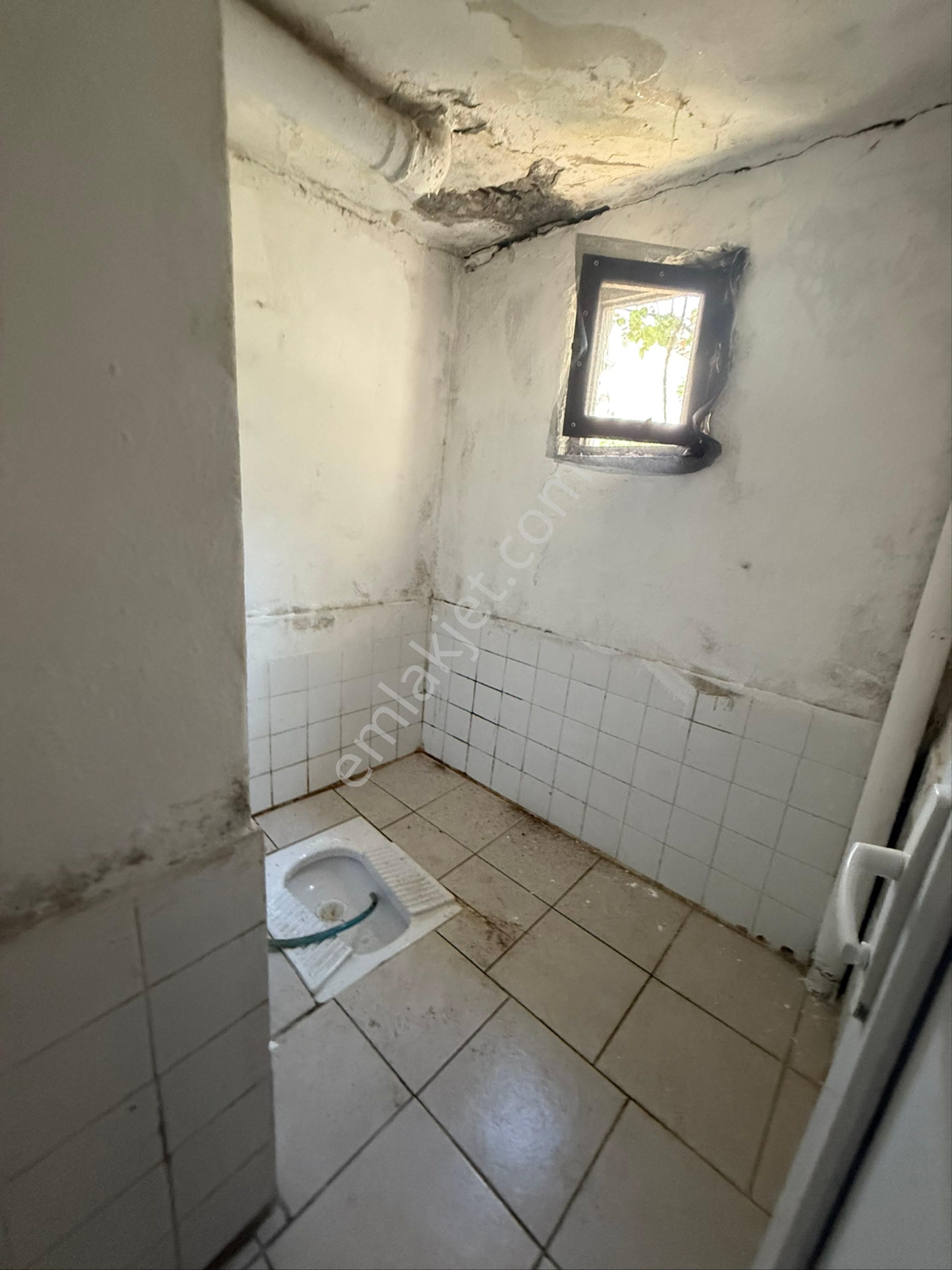 Aşağı Pazarcı Mahallesi Kiralık 2+1 Giriş Kat Daire - Görsel 4
