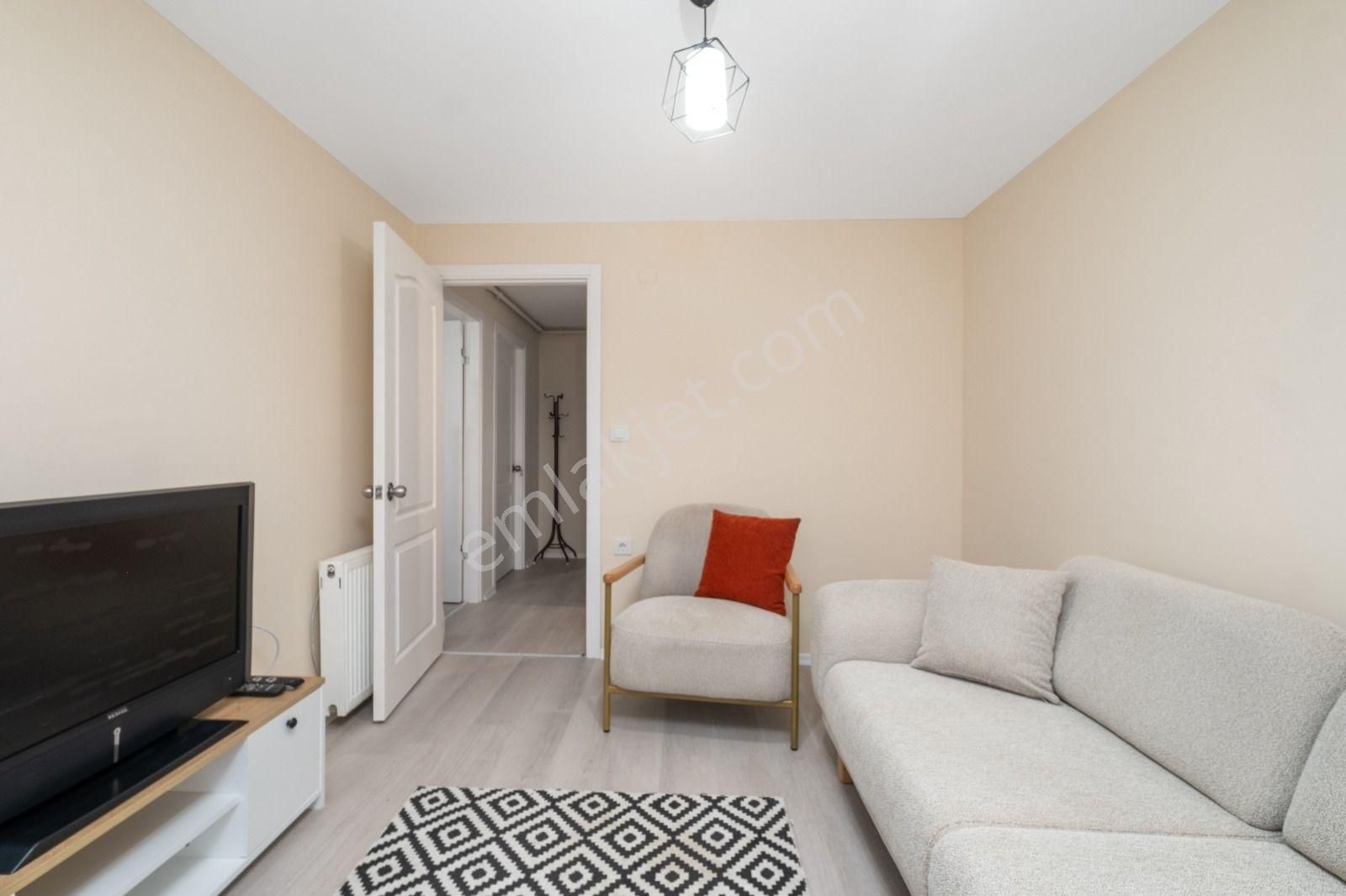 Dumlupınarda Eşyalı 1+1 Kiralık Daire - Görsel 14
