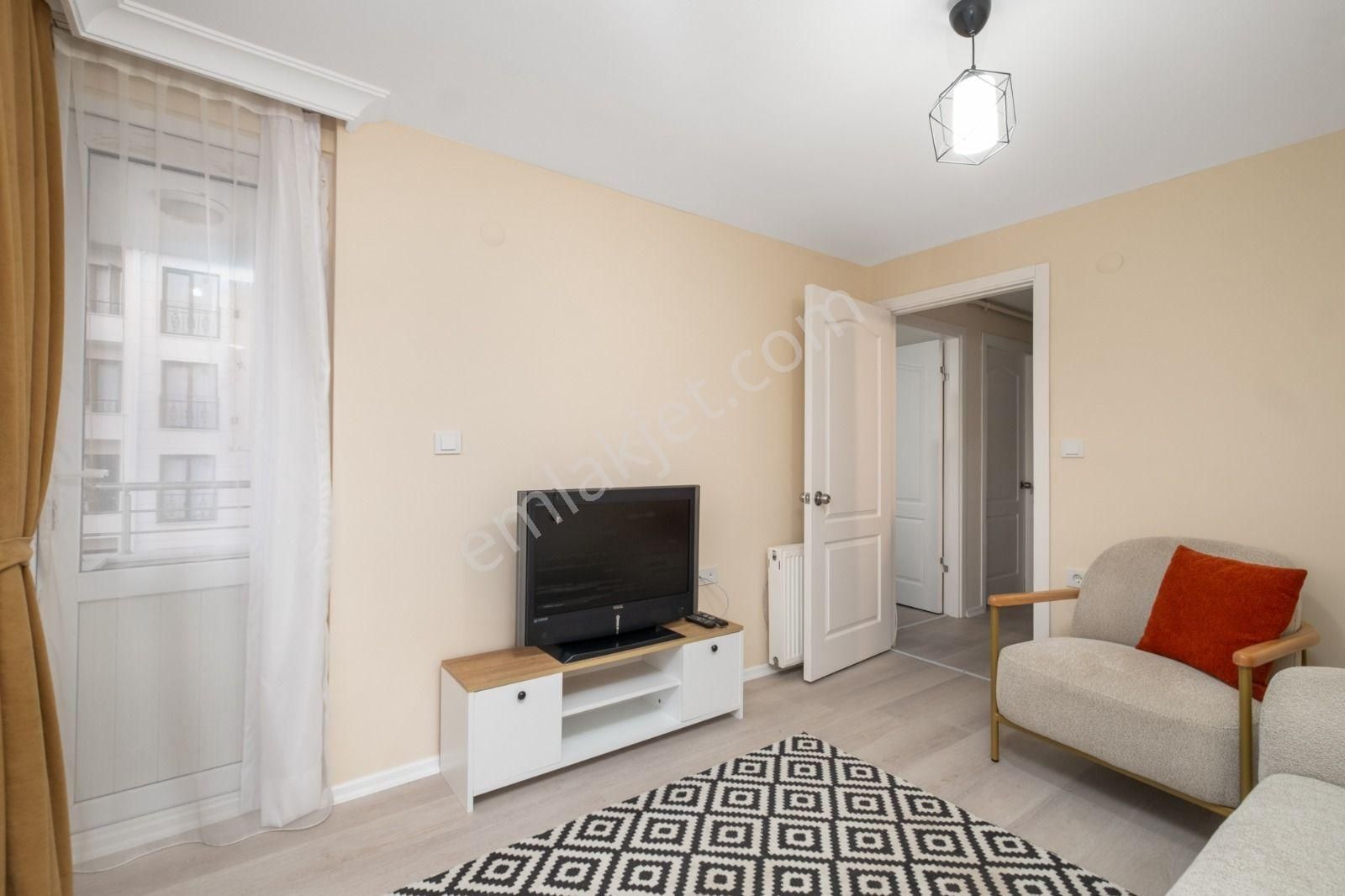 Dumlupınarda Eşyalı 1+1 Kiralık Daire - Görsel 5