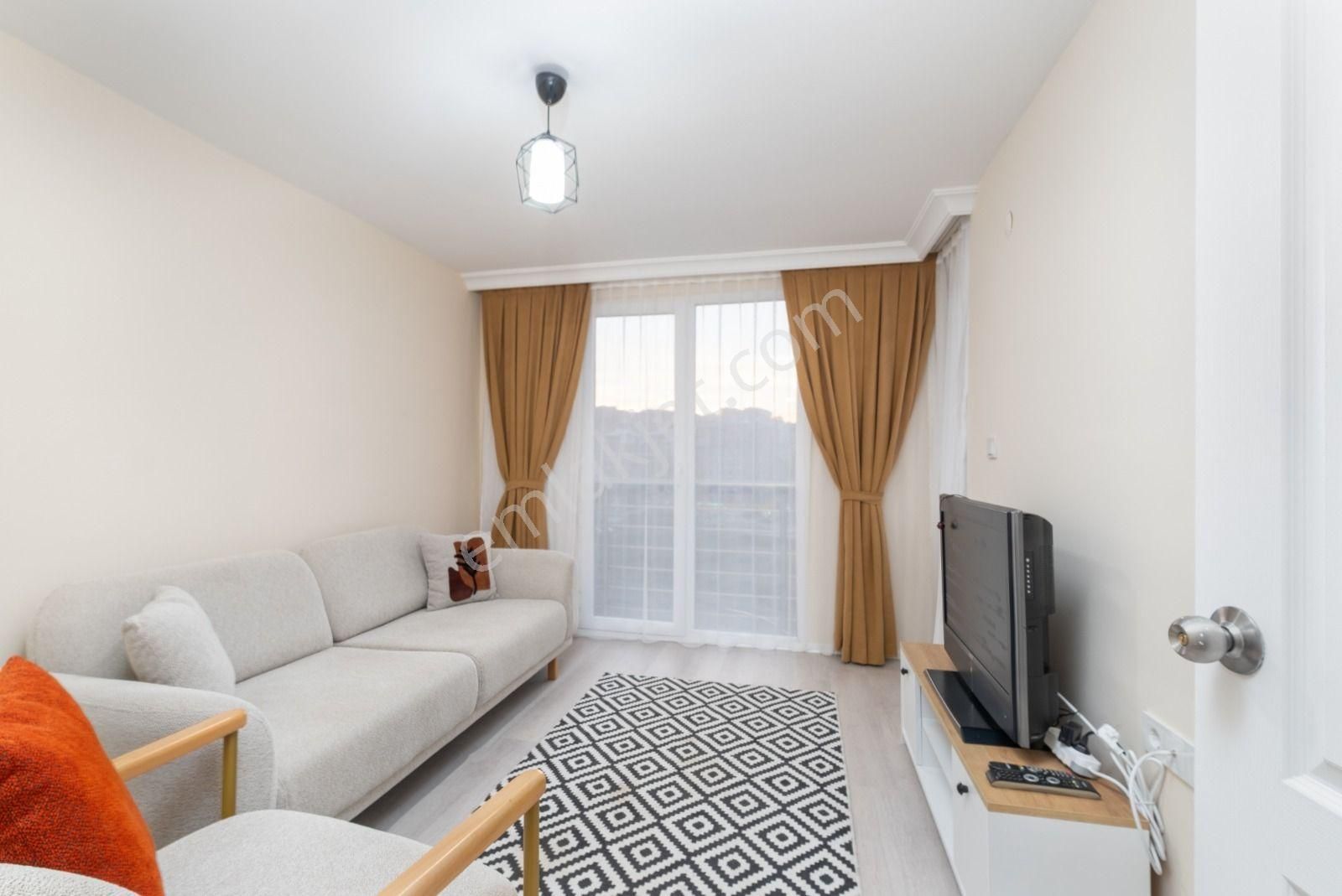 Dumlupınarda Eşyalı 1+1 Kiralık Daire - Görsel 2