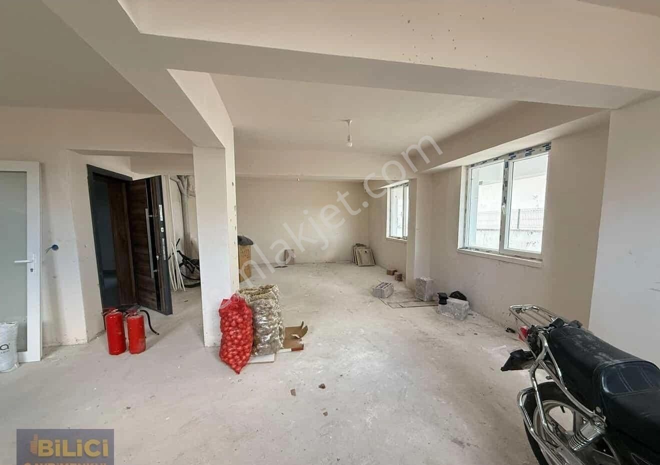 Bilici Gayrimenkulden 3+1 80 M2 Deposuyla Kat Konumunda Yüksek Giriş - Görsel 12