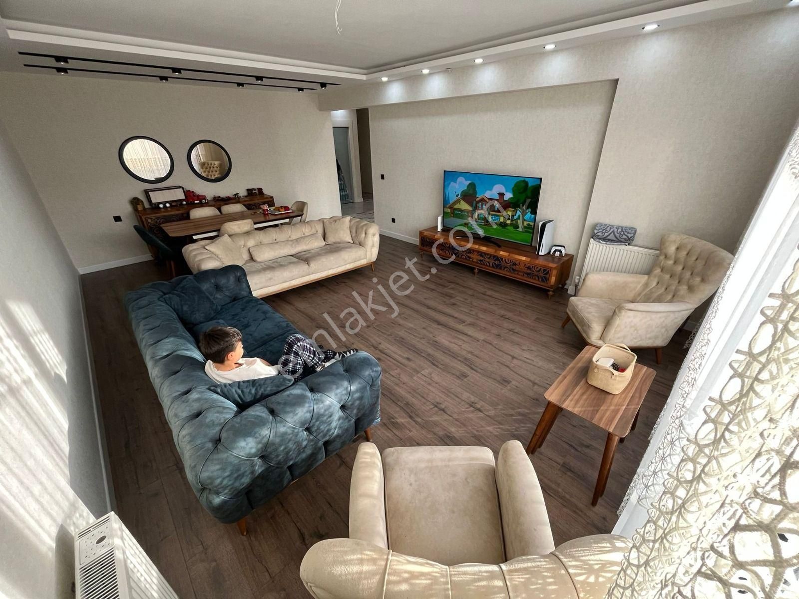 Ovacık Mevkii'de 4.5+1 Muazzam Site Dairesi! - Görsel 12