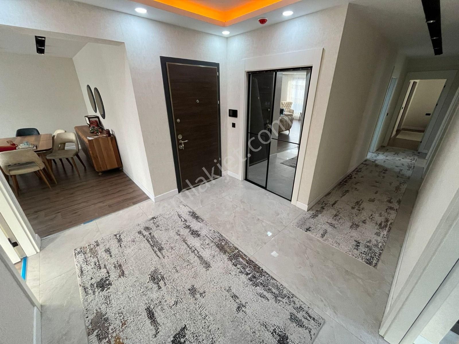 Ovacık Mevkii'de 4.5+1 Muazzam Site Dairesi! - Görsel 26