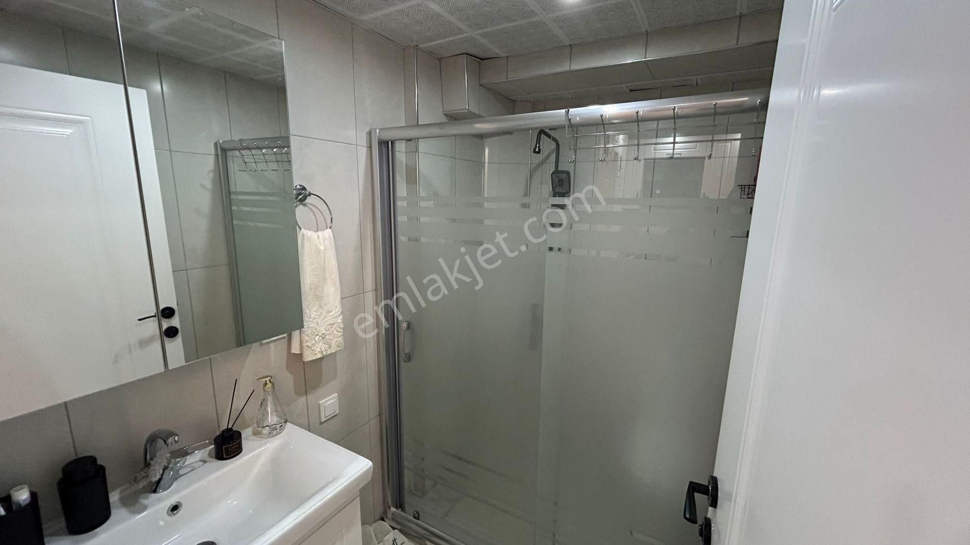 Esenboğa Kampüste Full Eşyalı Lüks Yapılı 1+1 Satılık Daire - Görsel 12