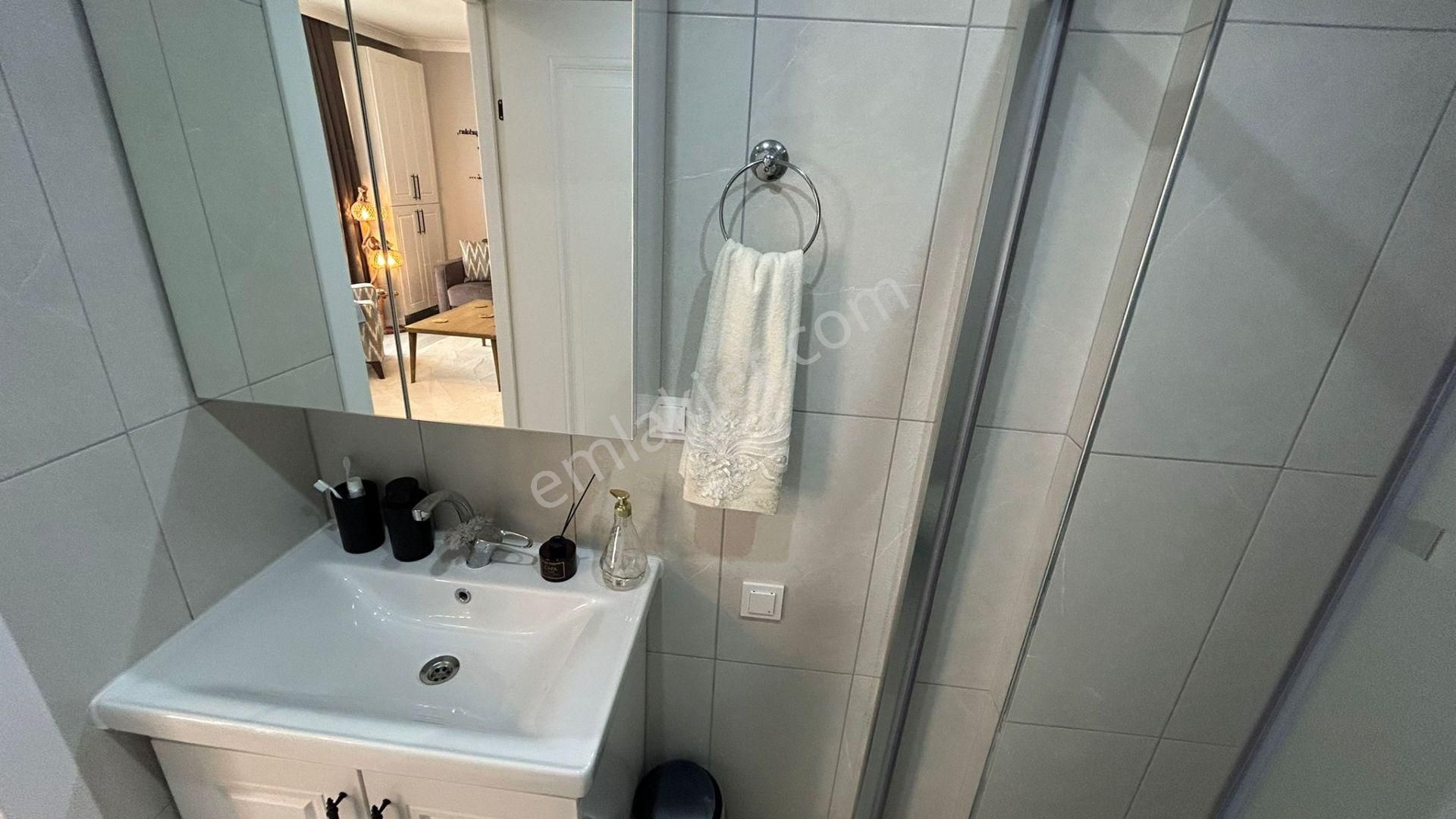 Esenboğa Kampüste Full Eşyalı Lüks Yapılı 1+1 Satılık Daire - Görsel 13