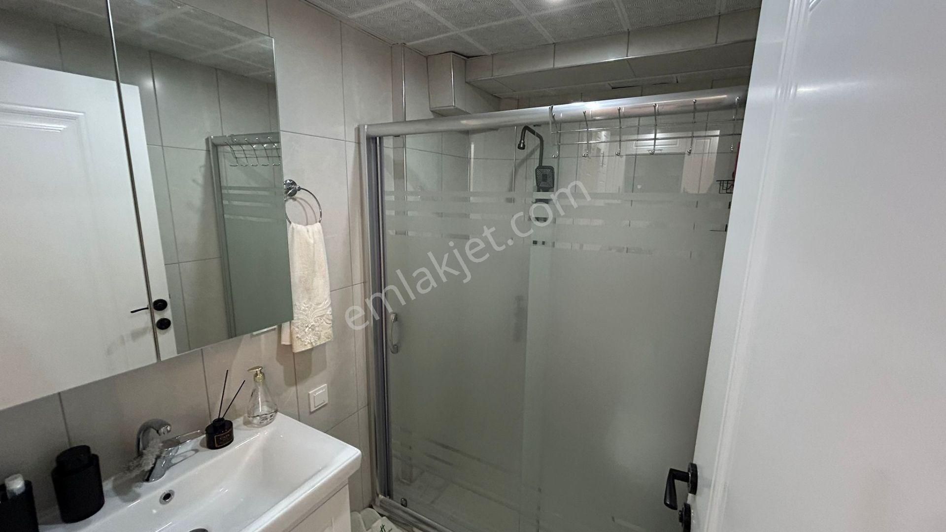 Esenboğa Kampüste Full Eşyalı Lüks Yapılı 1+1 Satılık Daire - Görsel 11