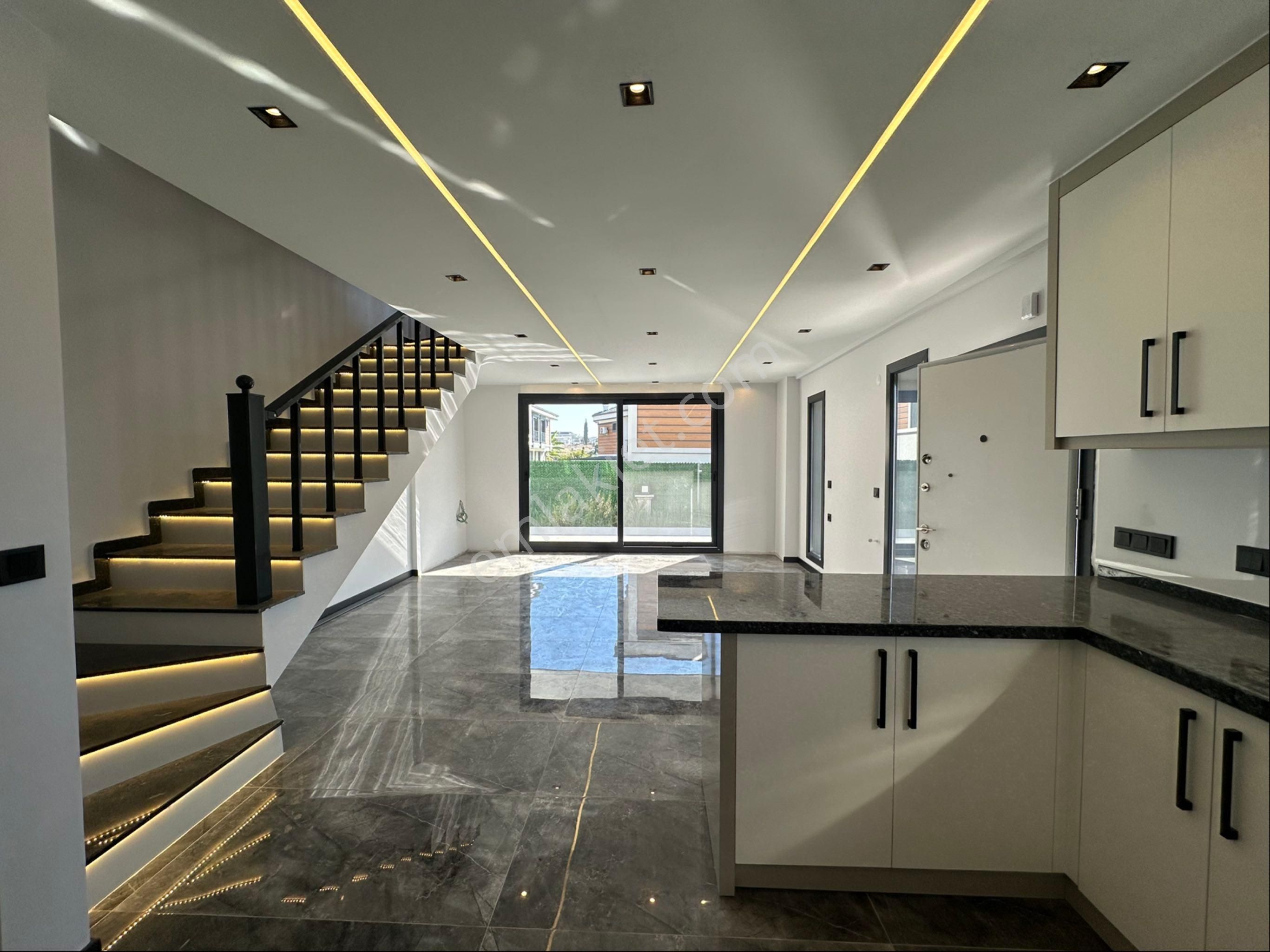 Didimde 3+1 Lüks Sıfır Havuzlu Villa - Görsel 10