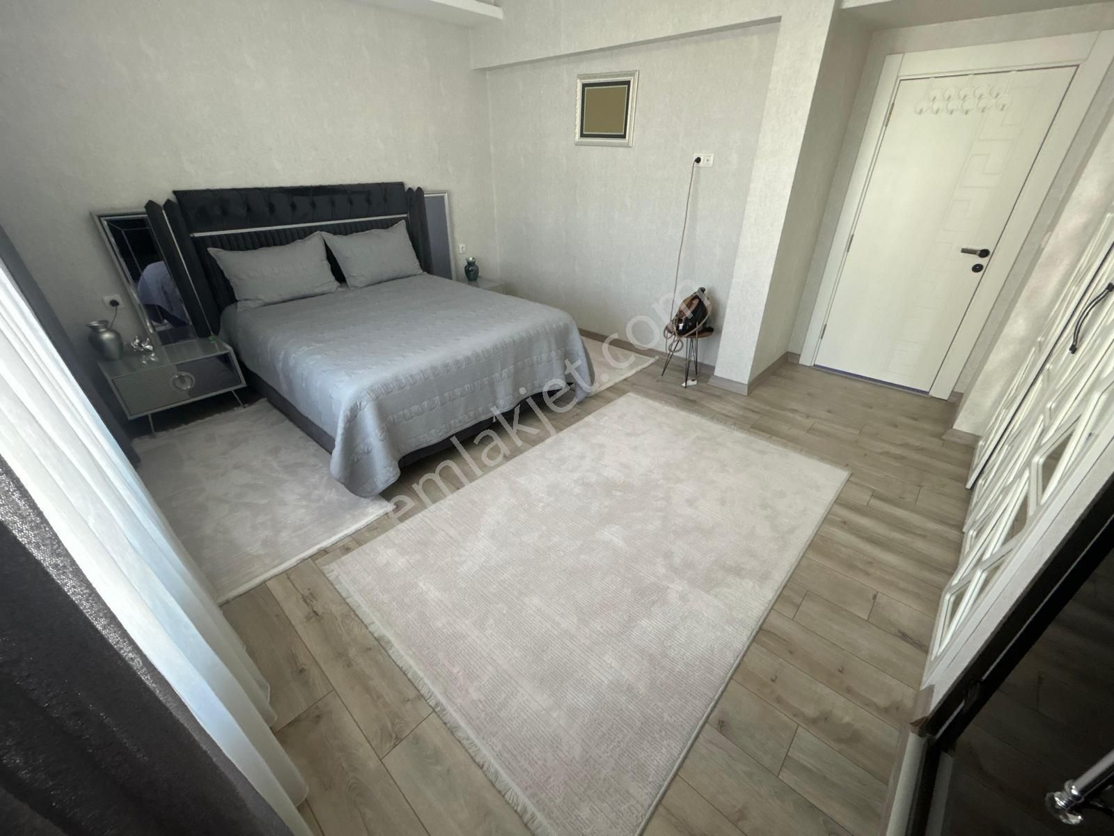 Taha Akgül Spor Salonu'nun Yanında 4.5+1 Muazzam Yapılı Site Dairesi! - Görsel 22