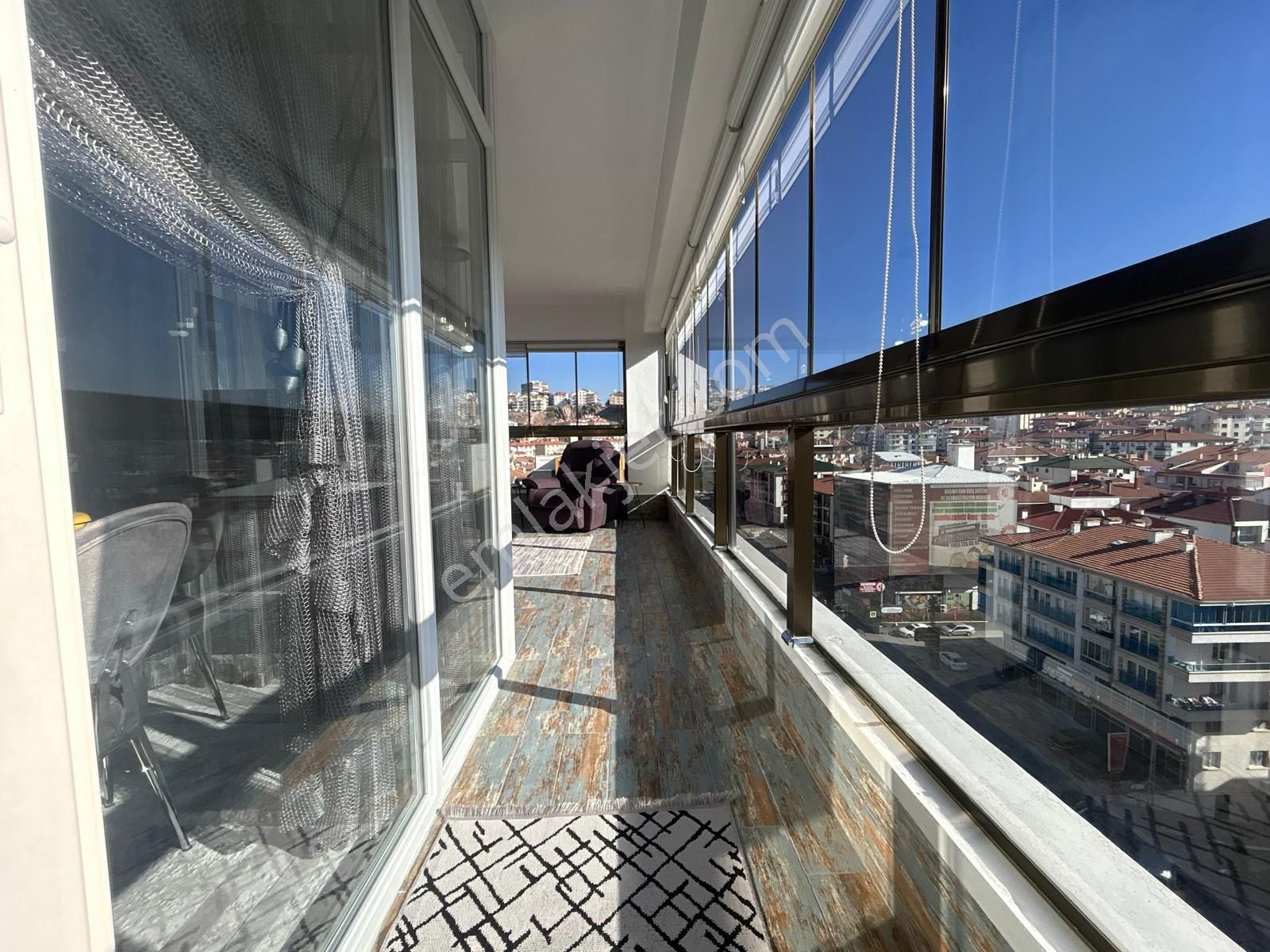 Taha Akgül Spor Salonu'nun Yanında 4.5+1 Muazzam Yapılı Site Dairesi! - Görsel 11