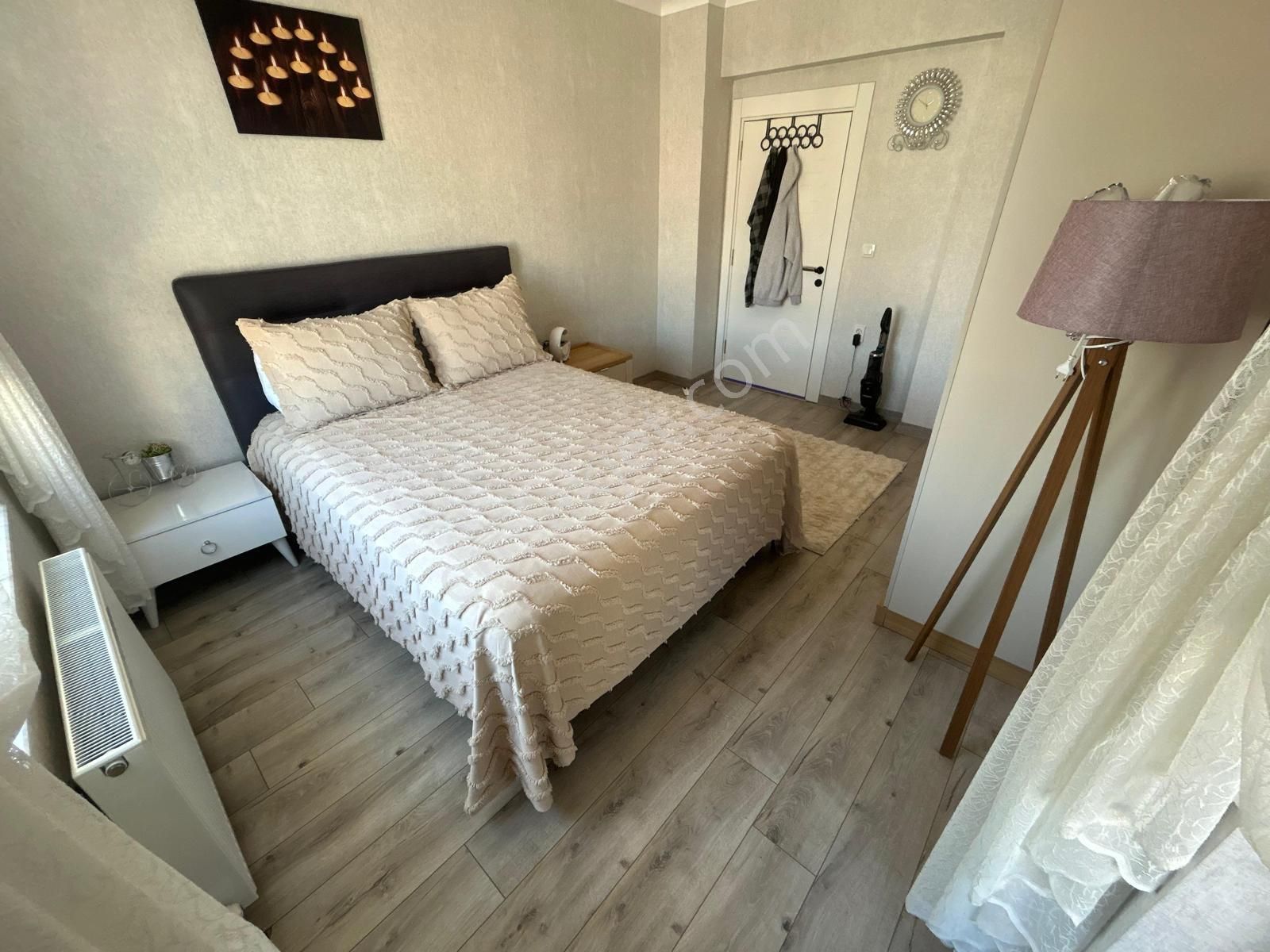 Taha Akgül Spor Salonu'nun Yanında 4.5+1 Muazzam Yapılı Site Dairesi! - Görsel 26