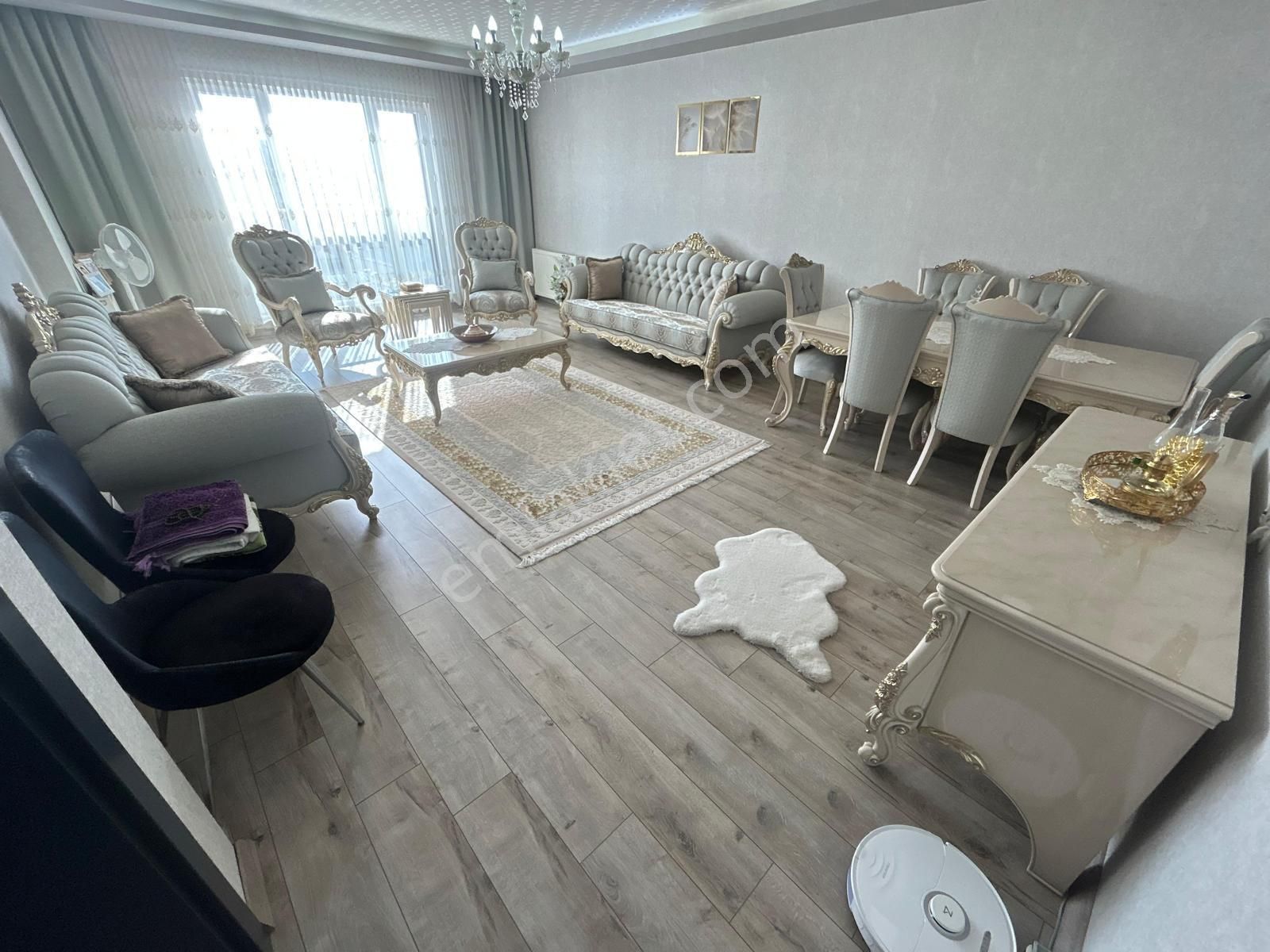 Taha Akgül Spor Salonu'nun Yanında 4.5+1 Muazzam Yapılı Site Dairesi! - Görsel 12