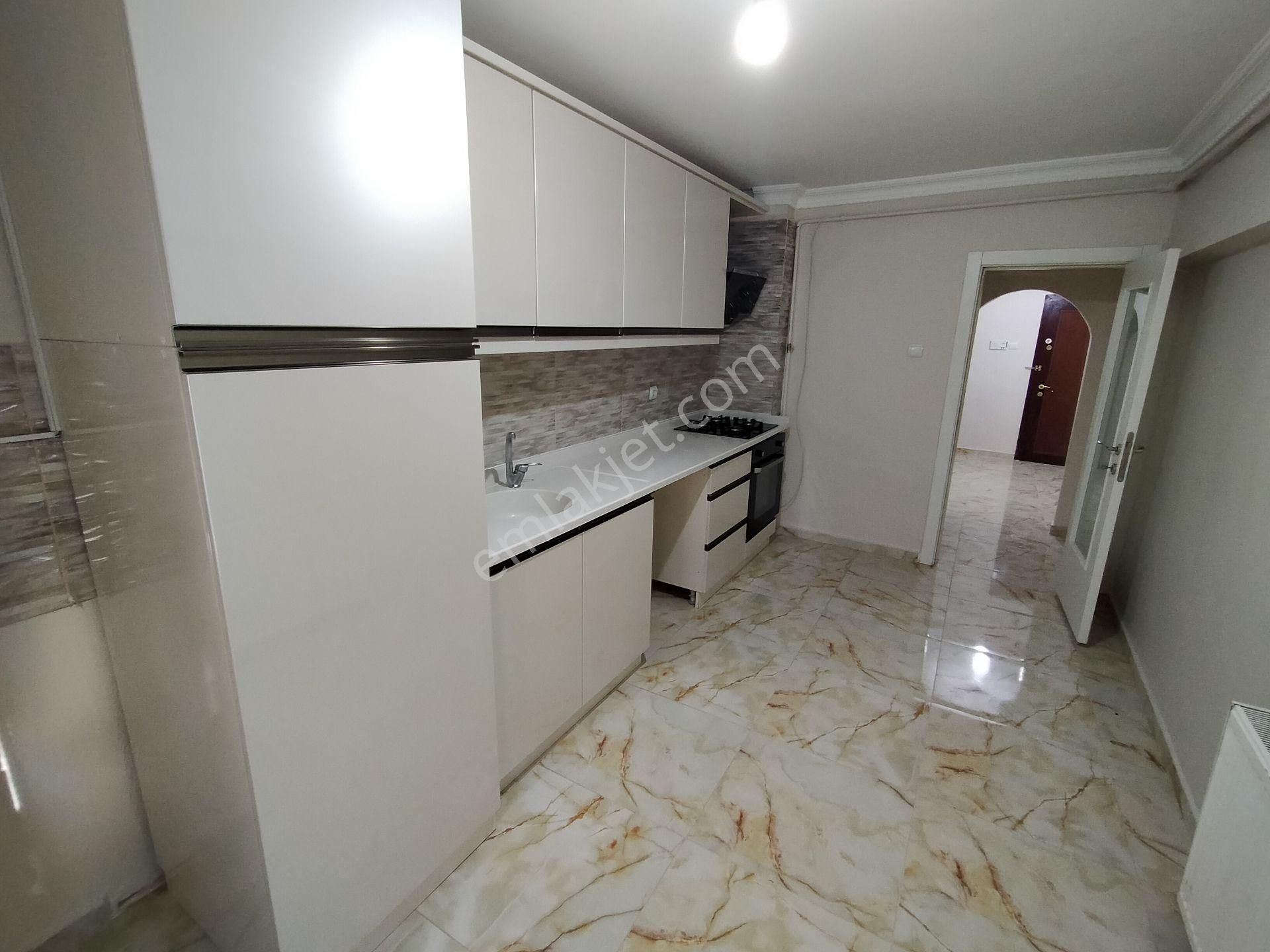 Gata, Sağlık Bil.ünv. Yıldırım Beyazıt Ünv.ve Etlik Şehir Hastanesi Yakını Satılık 3+1 Daire - Görsel 9