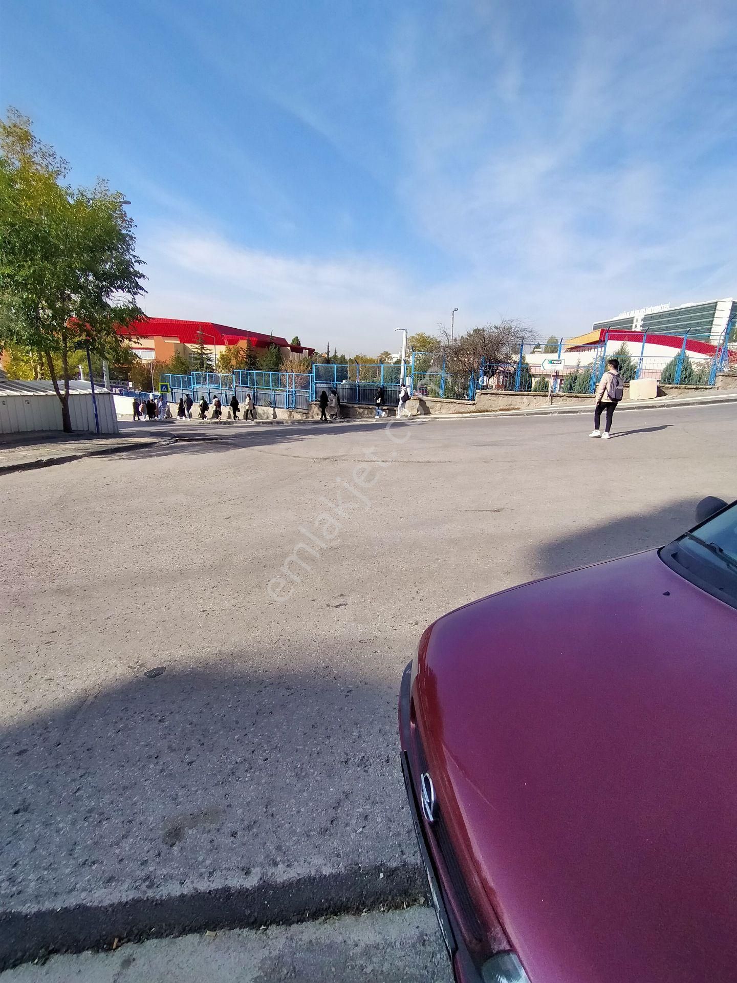 Gata, Sağlık Bil.ünv. Yıldırım Beyazıt Ünv.ve Etlik Şehir Hastanesi Yakını Satılık 3+1 Daire - Görsel 6