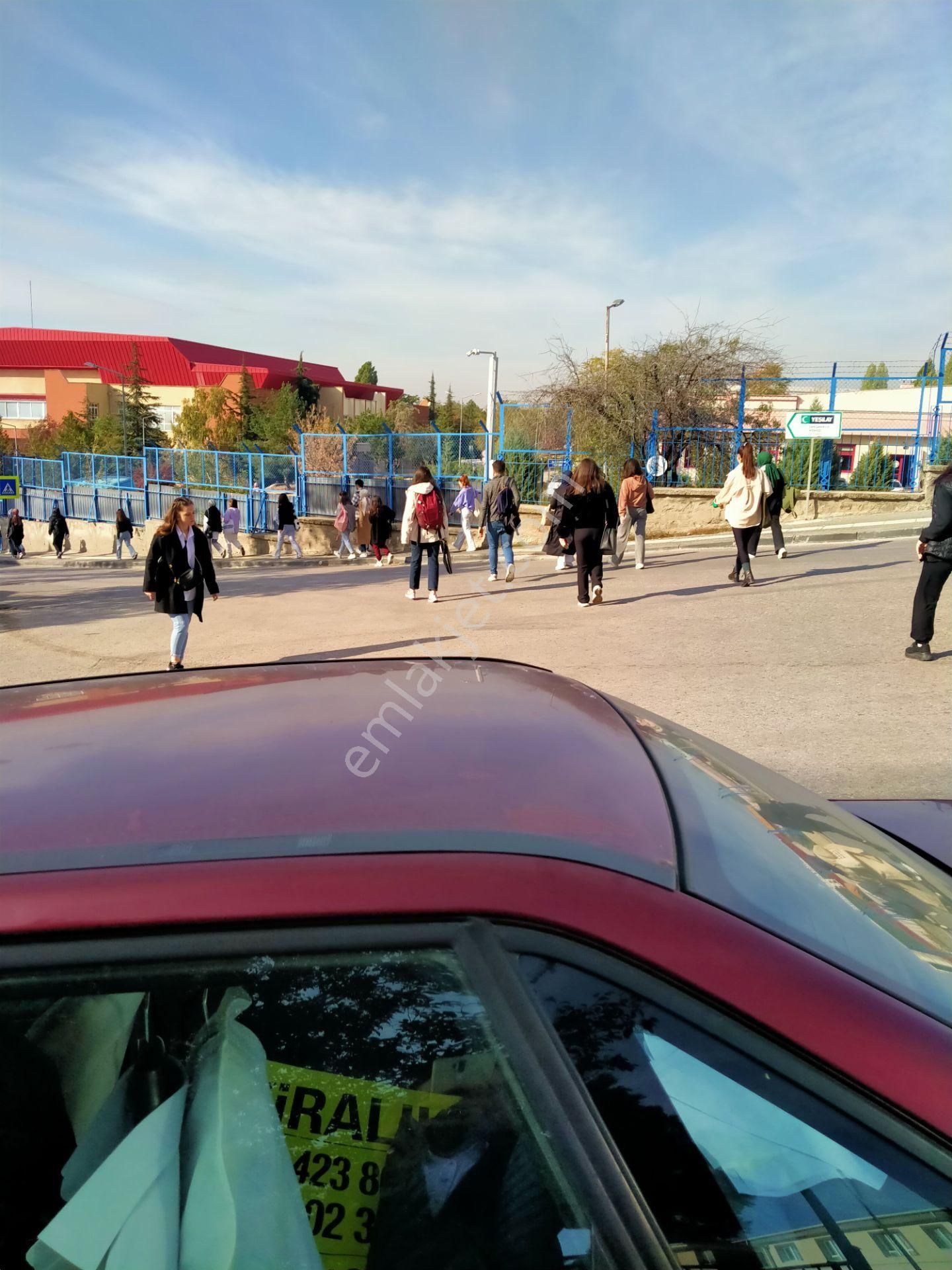 Gata, Sağlık Bil.ünv. Yıldırım Beyazıt Ünv.ve Etlik Şehir Hastanesi Yakını Satılık 3+1 Daire - Görsel 5