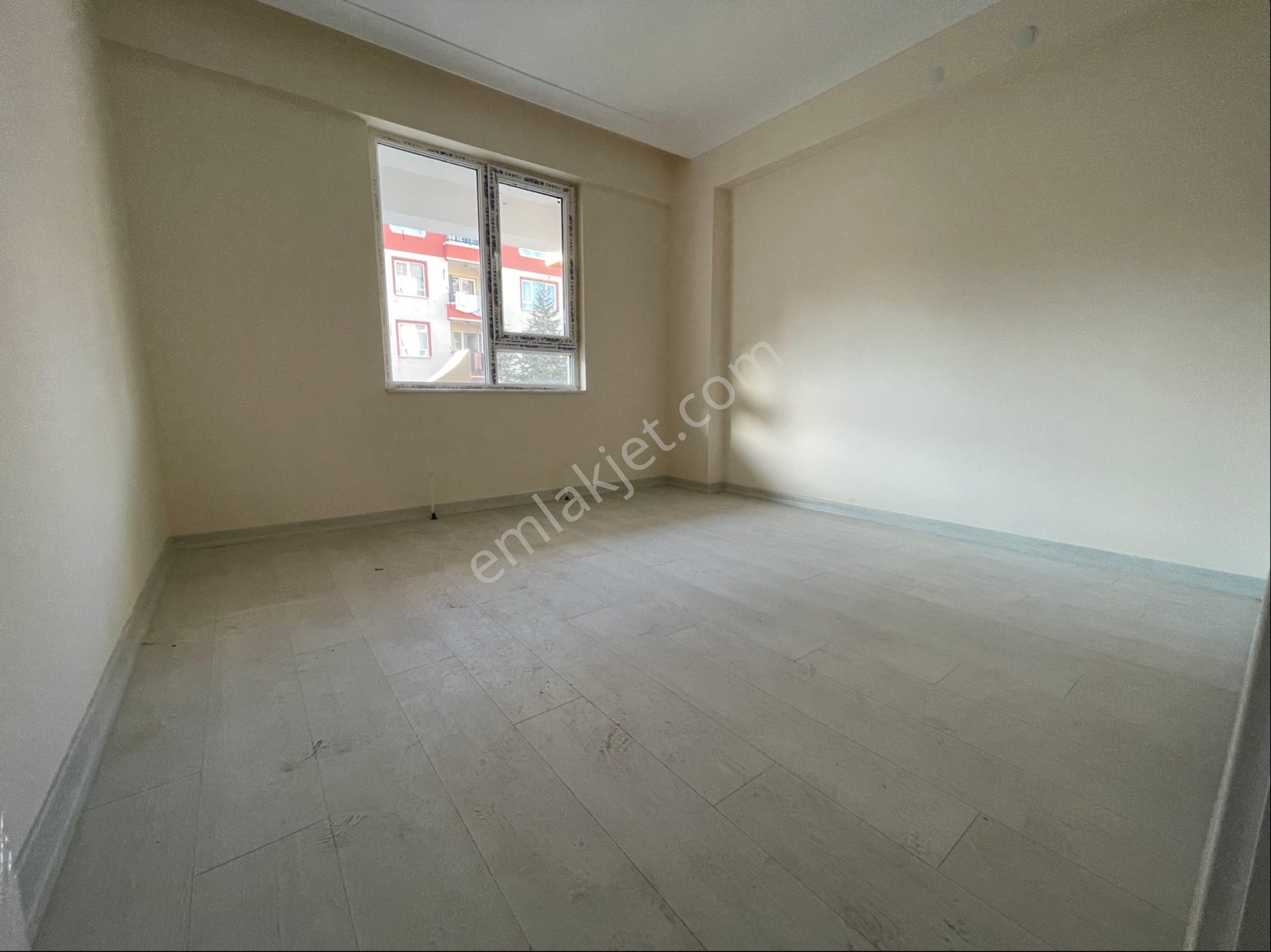 Mülk Emlak Ofisinden Salı Pazarı Mevkiinde Kat Konumunda 3+1 Sıfır Full Yapılı Ön Cephe Daire - Görsel 9