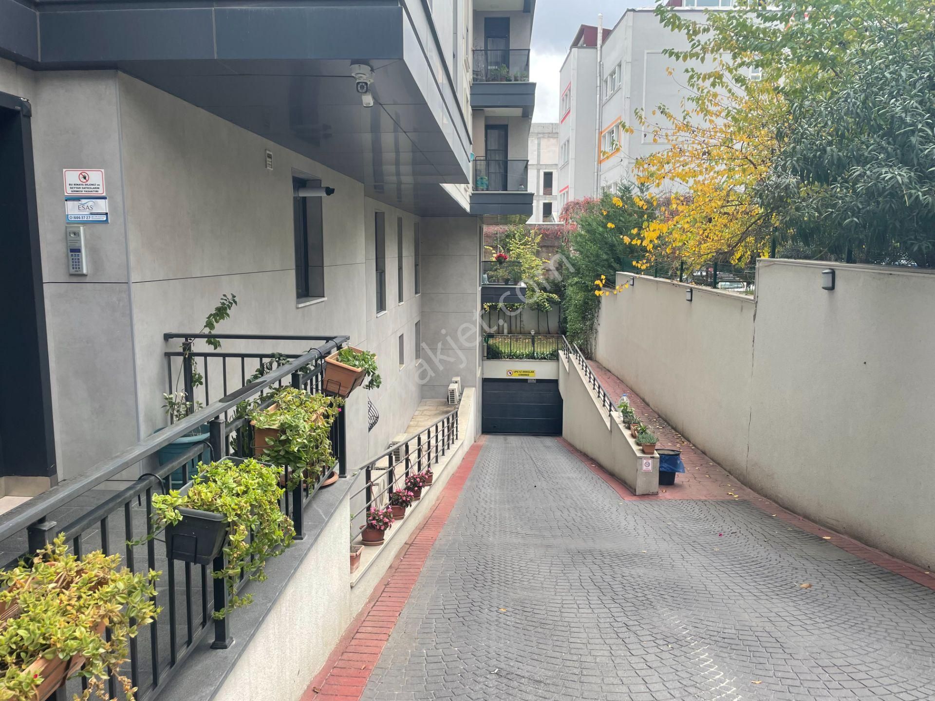 A-zade Evleri Özel Dekorasyonlu Satılık Dublex 3 + 1 Daire - Görsel 34