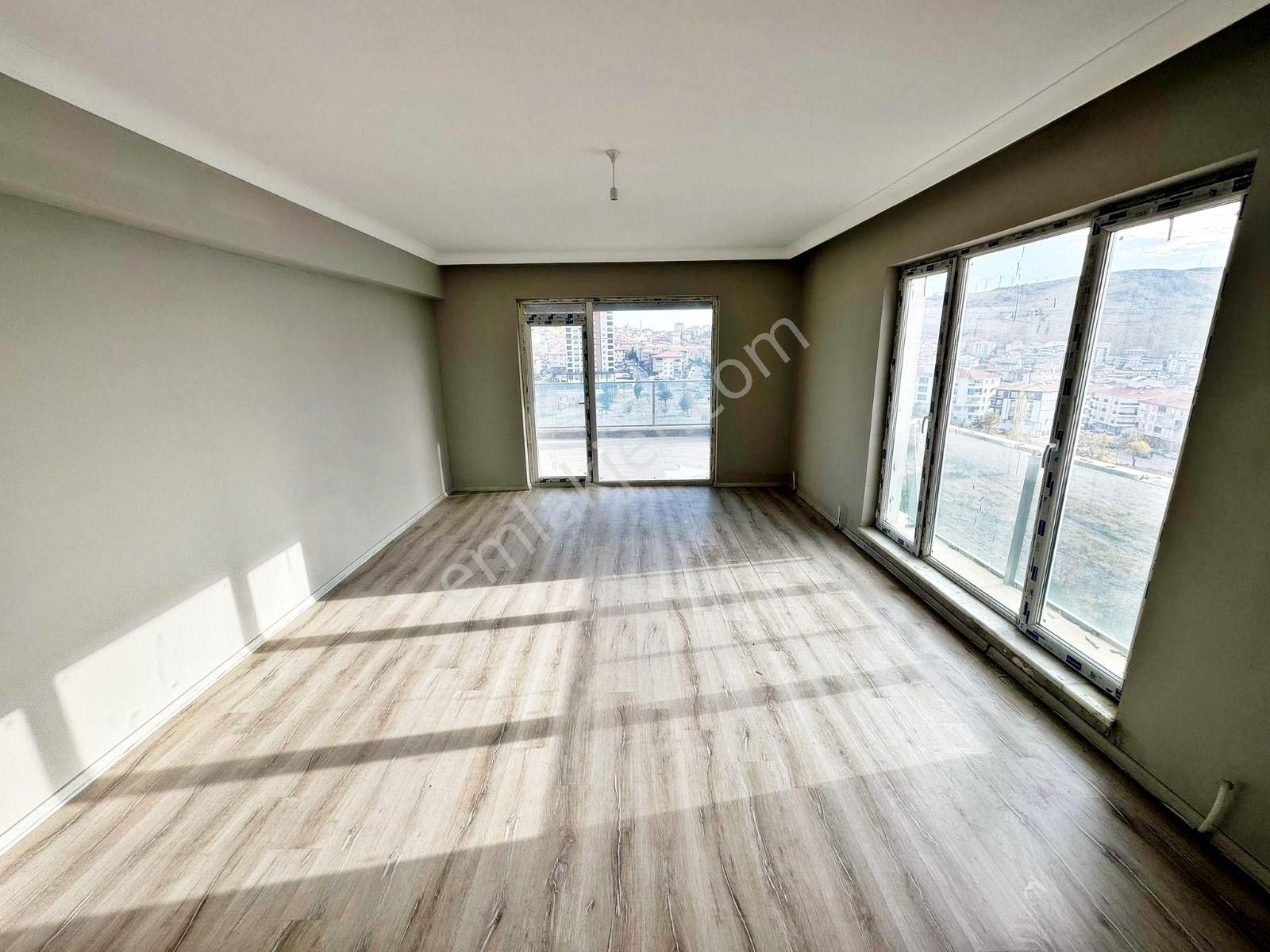 Keçiören Yükseltepe'de Kapalı Otoparklı 4+1 Sıfır Satılık Daire - Görsel 9