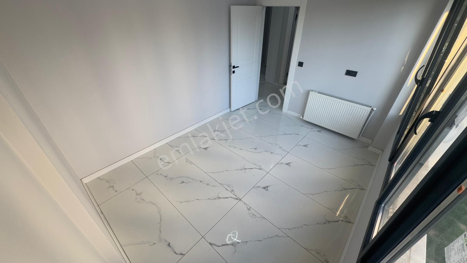 Güre Çamlıbel'de Denize 300 Metre Mesafe'de 4+1 Villa - Görsel 10