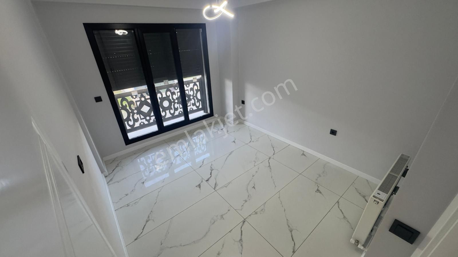 Güre Çamlıbel'de Denize 300 Metre Mesafe'de 4+1 Villa - Görsel 20