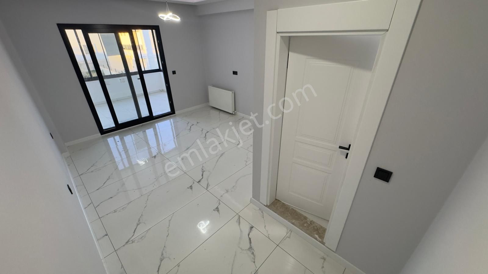 Güre Çamlıbel'de Denize 300 Metre Mesafe'de 4+1 Villa - Görsel 27