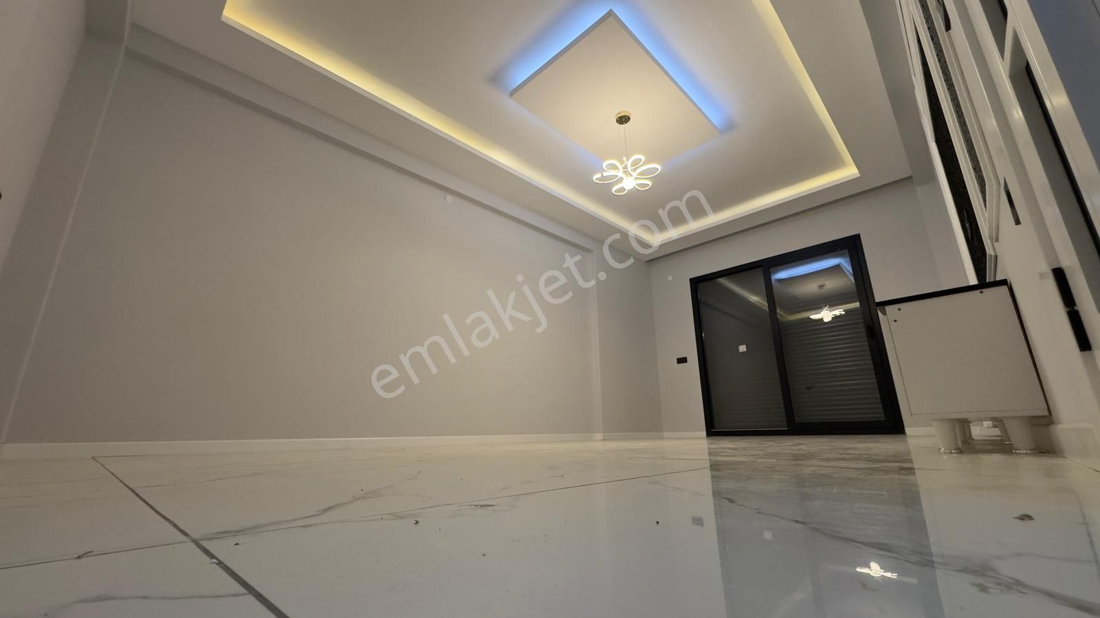 Güre Çamlıbel'de Denize 300 Metre Mesafe'de 4+1 Villa - Görsel 34