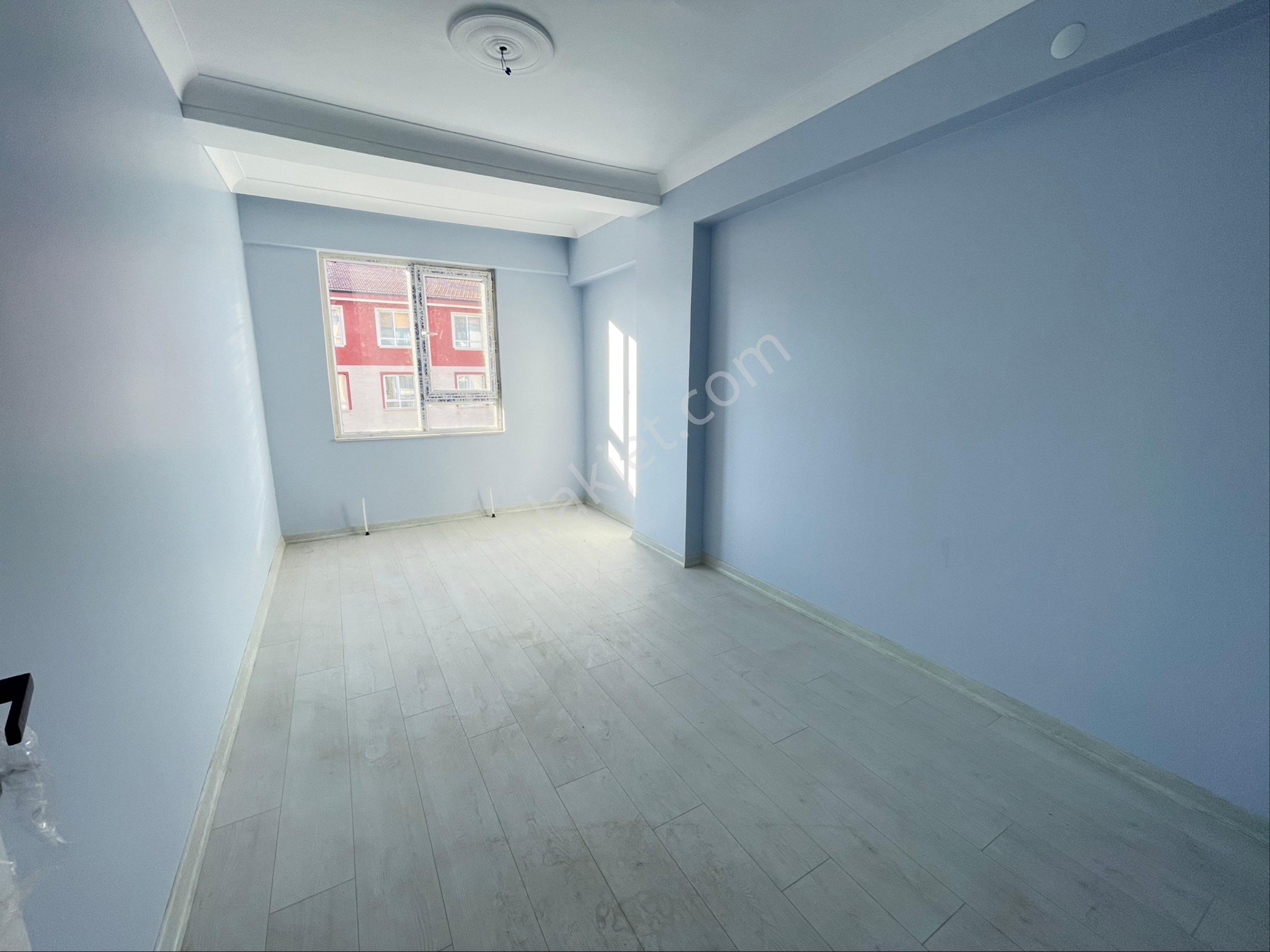 Mülk Emlak Ofisinden 2.katta Ara Kat 3+1 120 M2 Ön Cephe Geniş Ferah Sıfır Oturuma Hazır Daire.. - Görsel 6