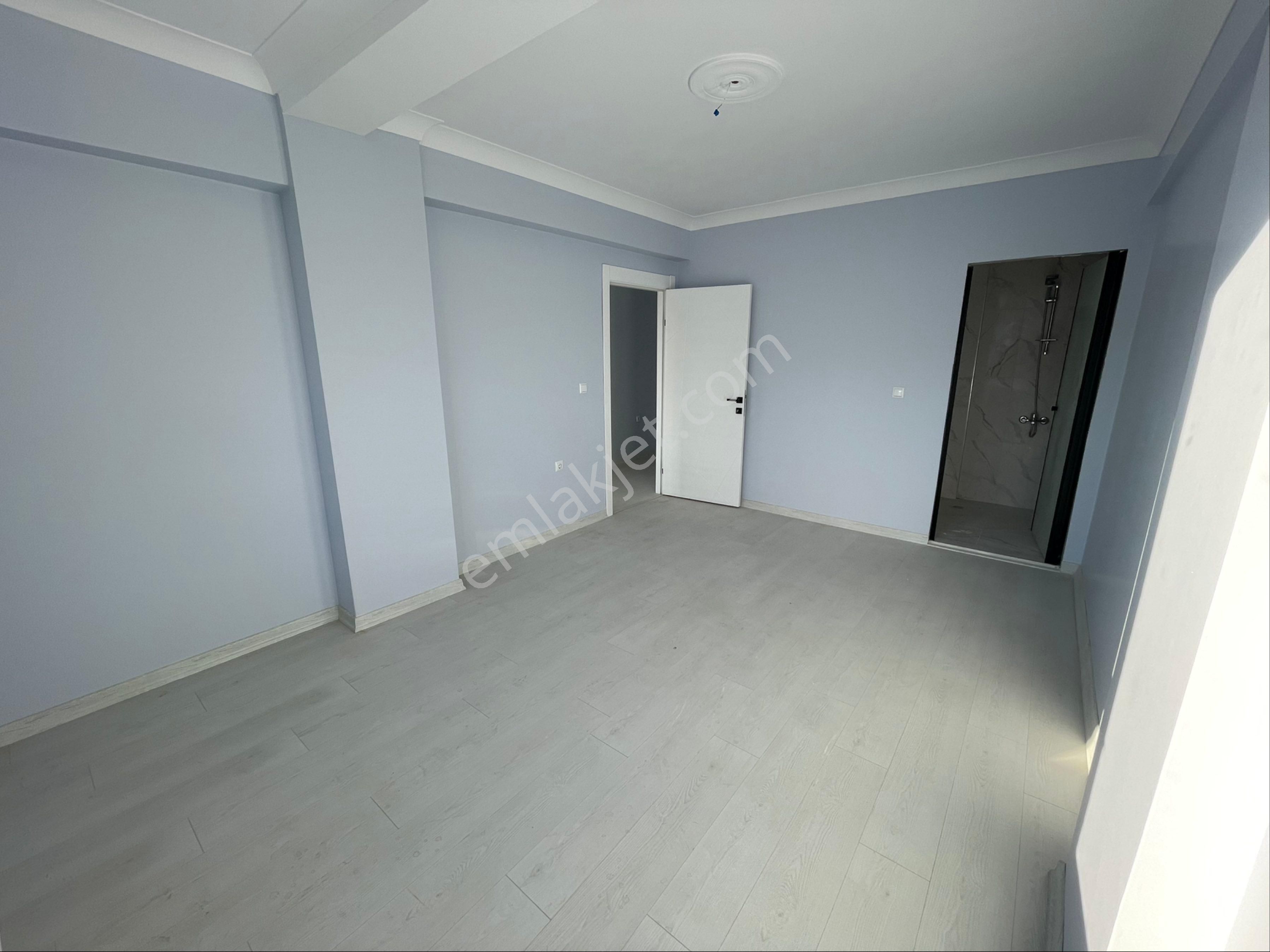 Mülk Emlak Ofisinden 2.katta Ara Kat 3+1 120 M2 Ön Cephe Geniş Ferah Sıfır Oturuma Hazır Daire.. - Görsel 32