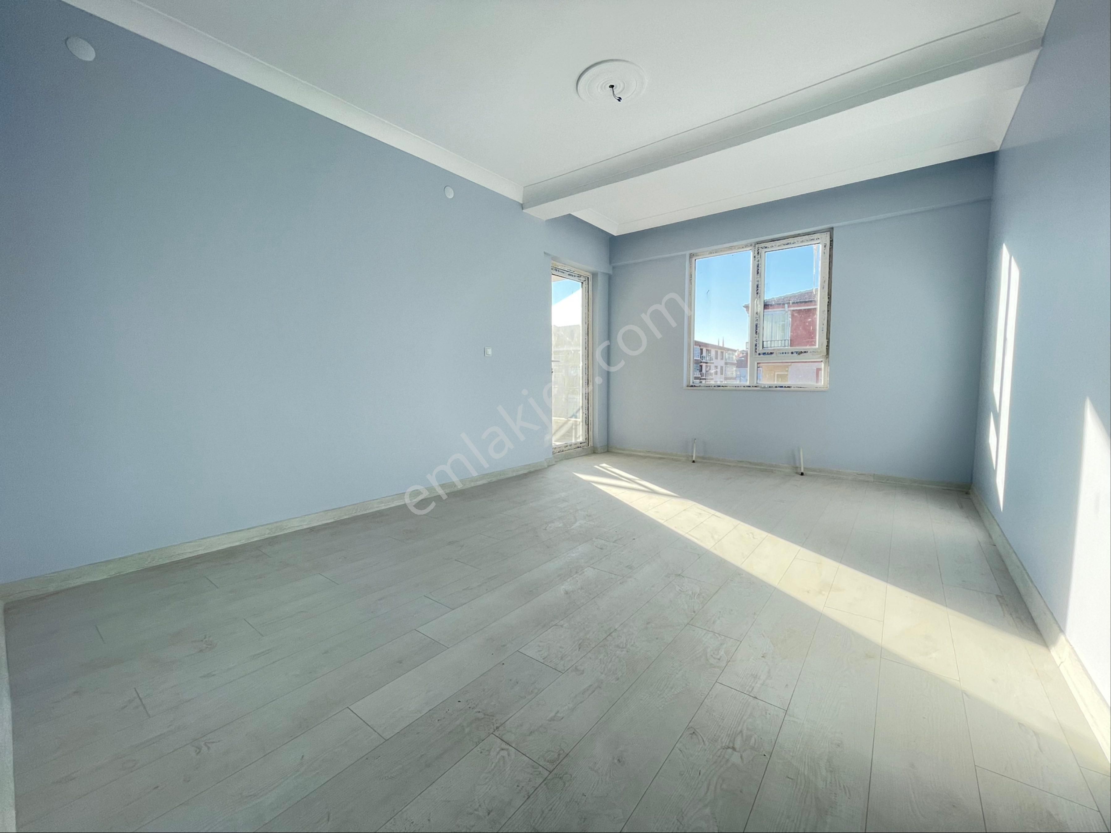 Mülk Emlak Ofisinden 2.katta Ara Kat 3+1 120 M2 Ön Cephe Geniş Ferah Sıfır Oturuma Hazır Daire.. - Görsel 14