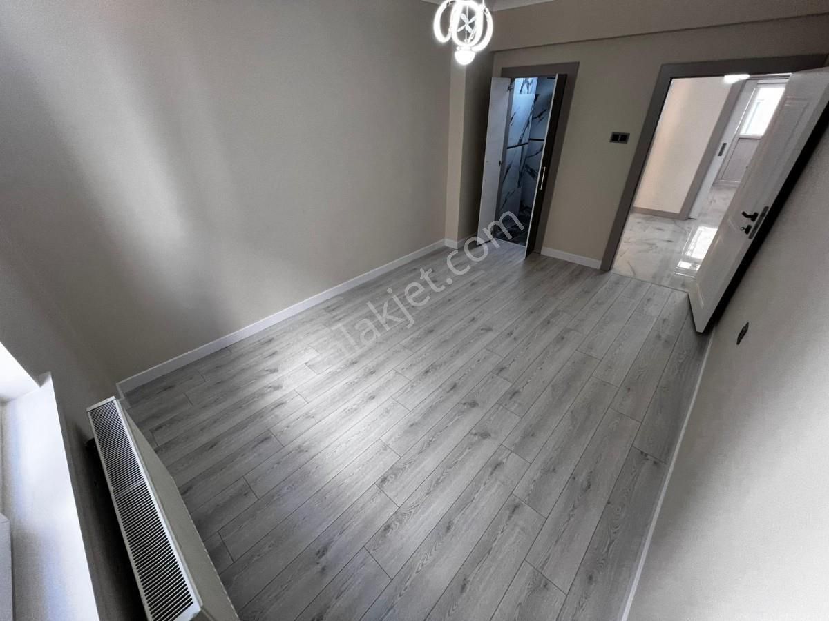 3 Banyolu M. Çakmak Mh 3+1 Ultra Lüks Yapılı Ön Cephe Daire - Görsel 27