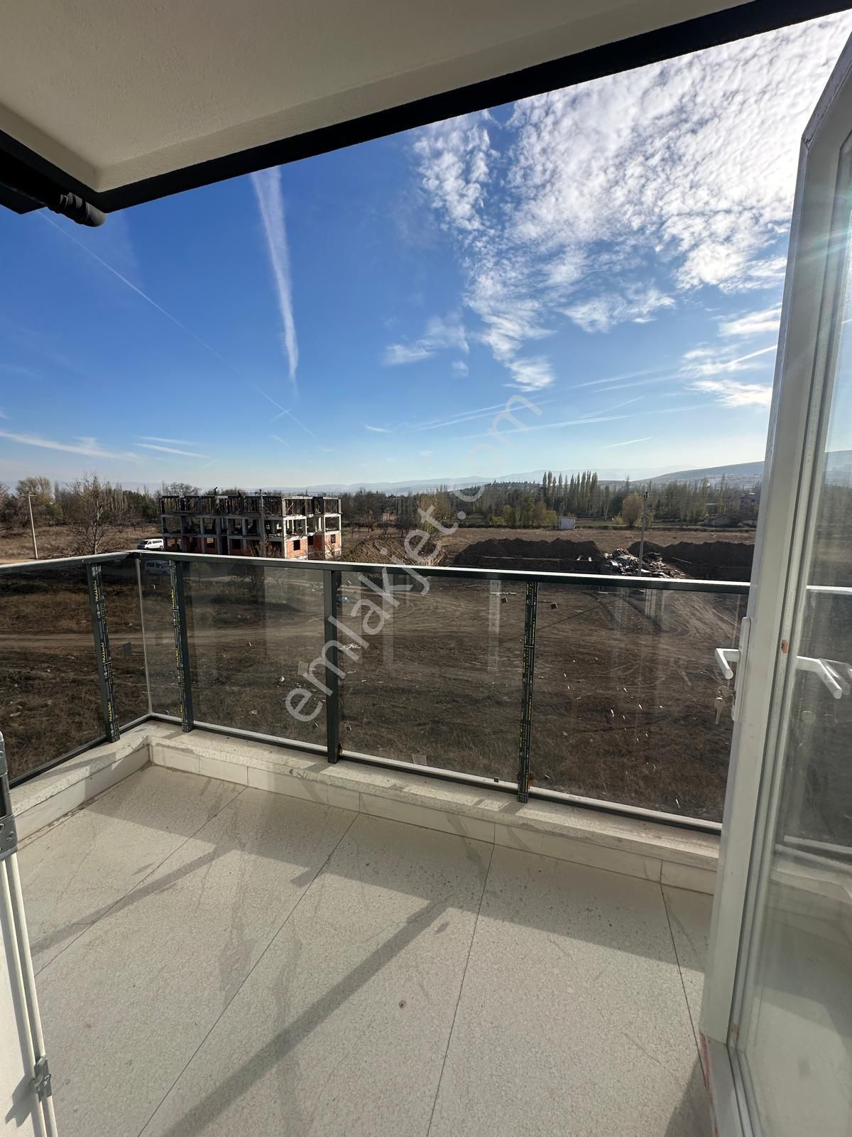 Afyon Üçok Emlaktan Mareşal De Satılık Sıfır 2+1 Lüx Daire - Görsel 20