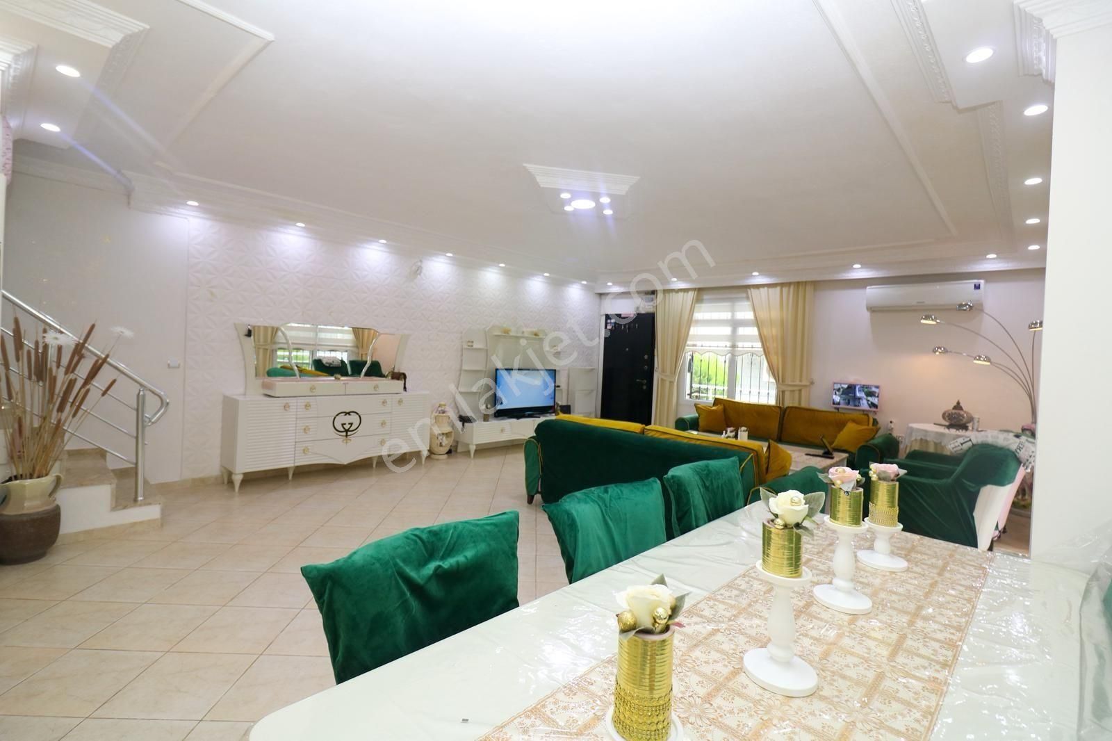 Efeler Mahallesi Villalar Bölgesinde Satılık 4+1 Triplex Villa - Görsel 4