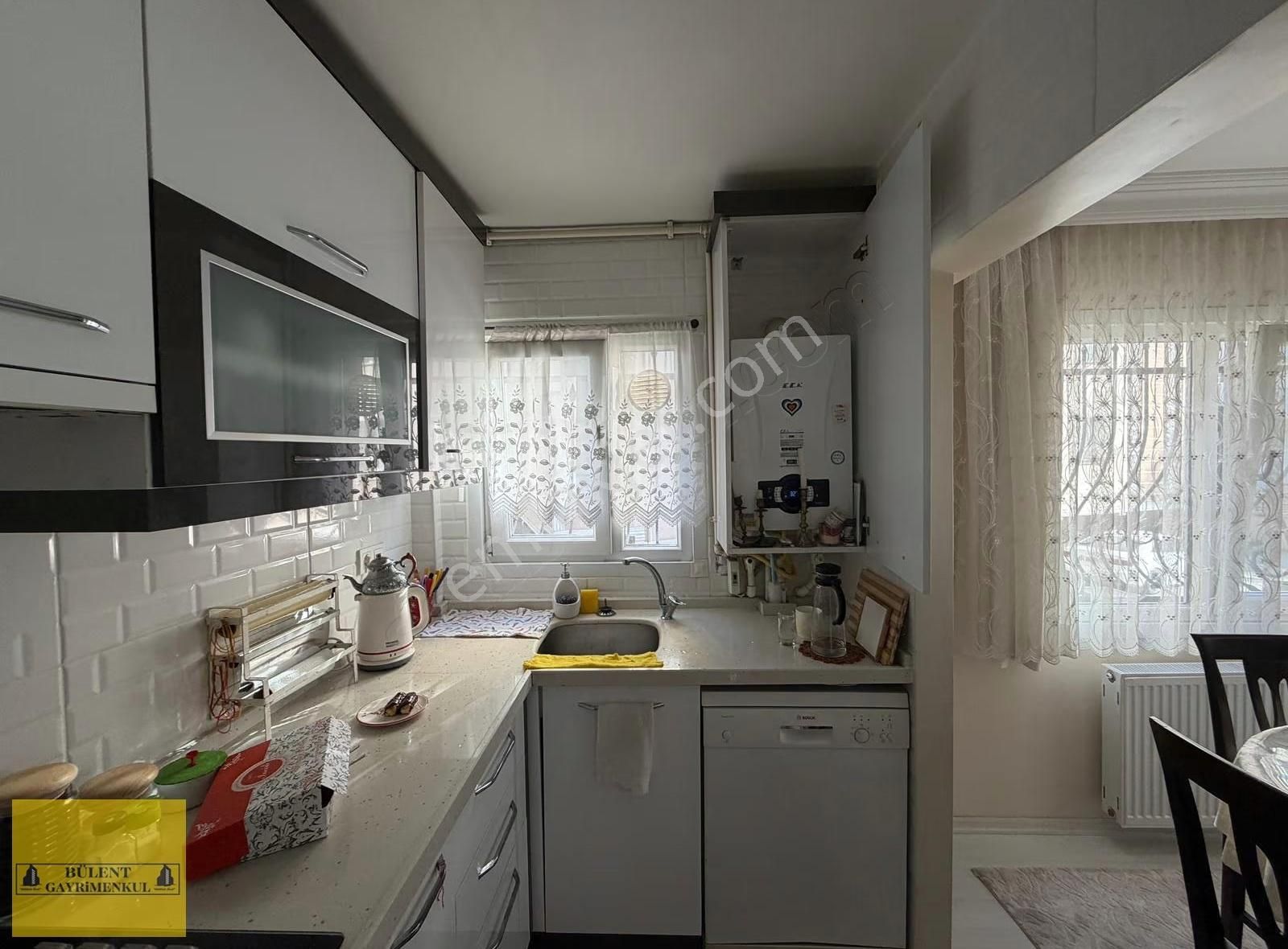 Osmaniye 3+1 Geniş Ferah Bakımlı Nezih Site İçerisinde Daire - Görsel 10