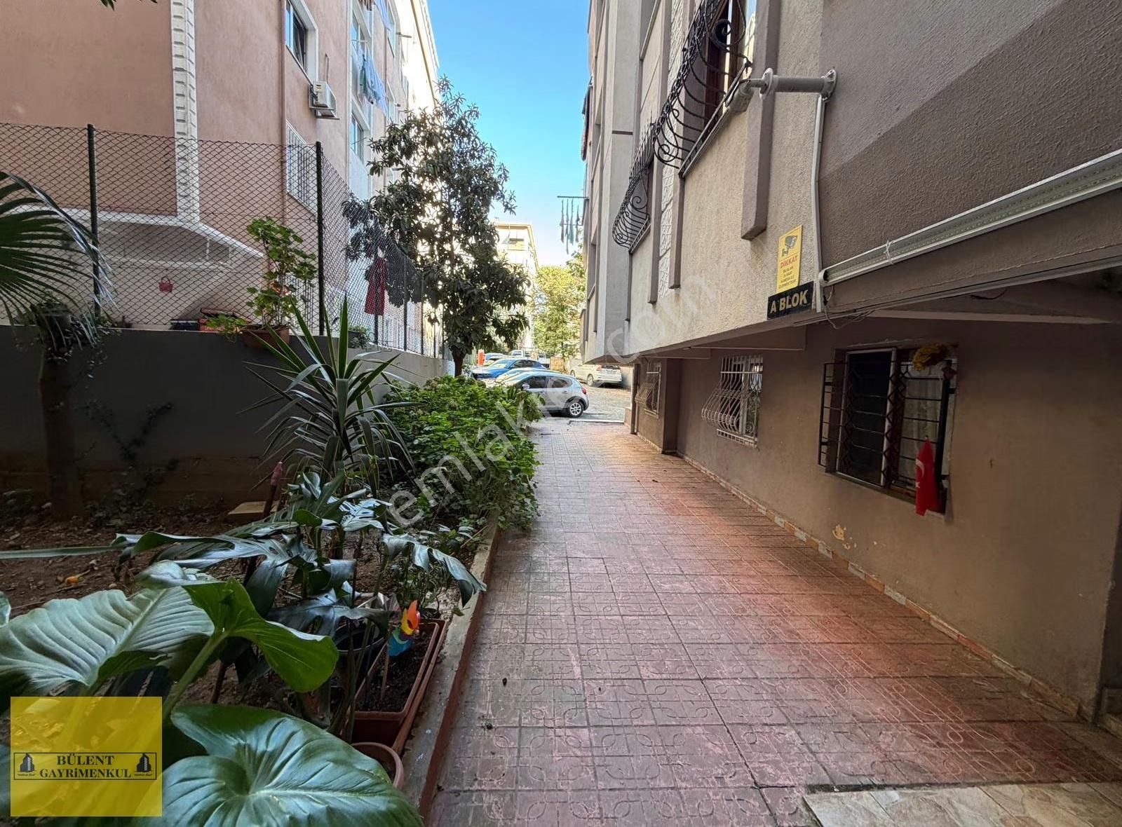 Osmaniye 3+1 Geniş Ferah Bakımlı Nezih Site İçerisinde Daire - Görsel 2