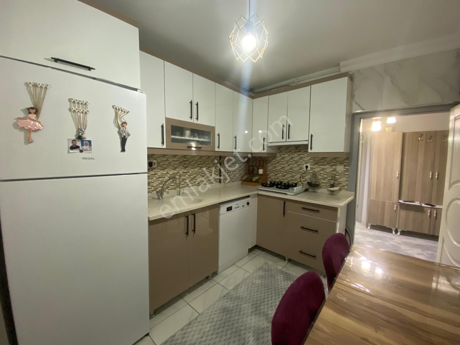 Koza Emlak'tan Plevne Mahalesinde Cadde Üzerinde Full + Full Yapılı Bağımsız 3+1 Satılık Dairee - Görsel 5