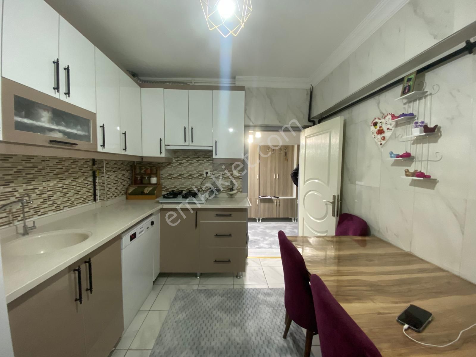 Koza Emlak'tan Plevne Mahalesinde Cadde Üzerinde Full + Full Yapılı Bağımsız 3+1 Satılık Dairee - Görsel 7