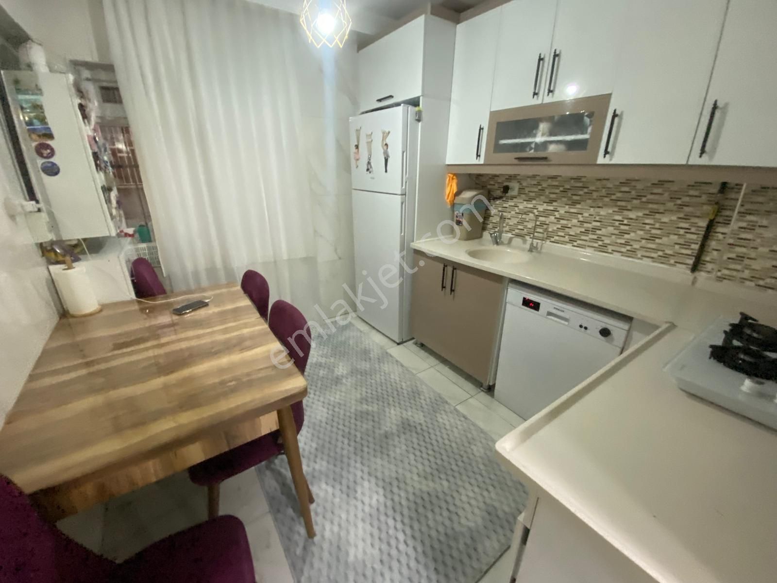 Koza Emlak'tan Plevne Mahalesinde Cadde Üzerinde Full + Full Yapılı Bağımsız 3+1 Satılık Dairee - Görsel 6