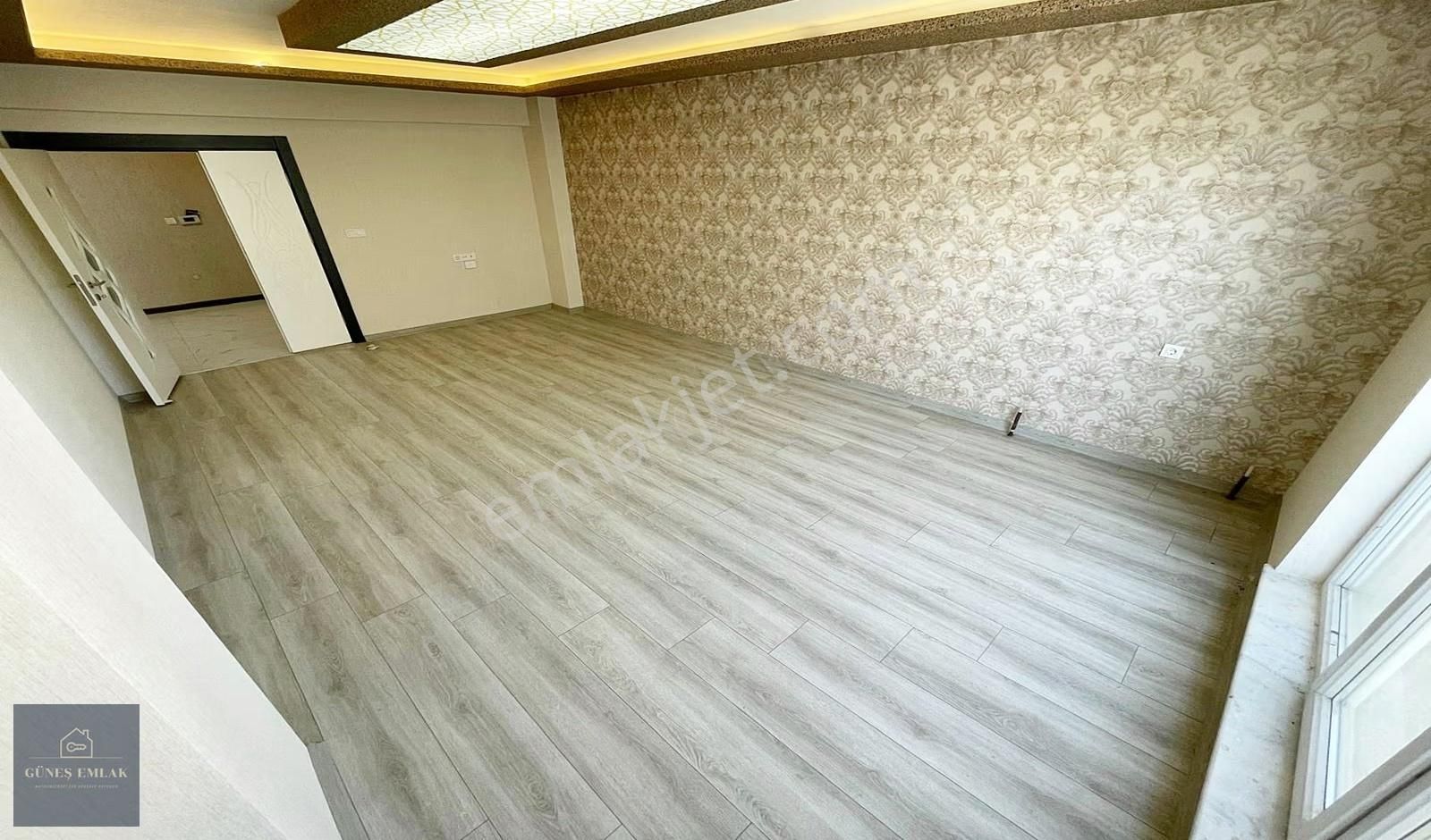 Sincan-ayaş Yolunda 2milyon Kredili 4+1 Çook Geniş Daire - Görsel 2