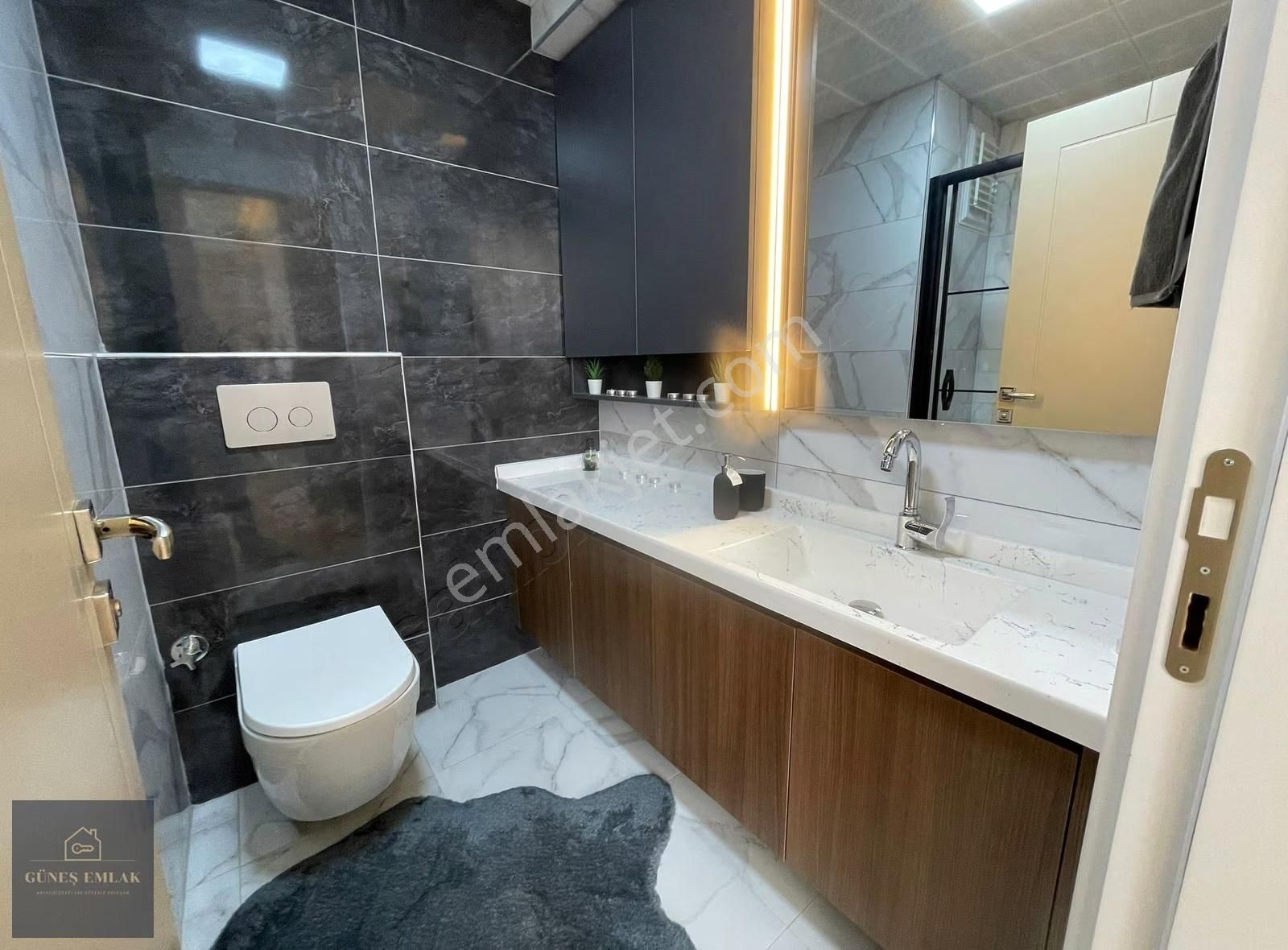Yenikent'te 2 Bloklu Sitede İskanı Alınmış 3+1 Son Bir Daire - Görsel 6
