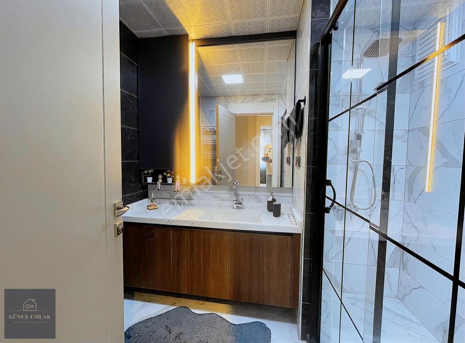 Yenikent'te 2 Bloklu Sitede İskanı Alınmış 3+1 Son Bir Daire - Görsel 34