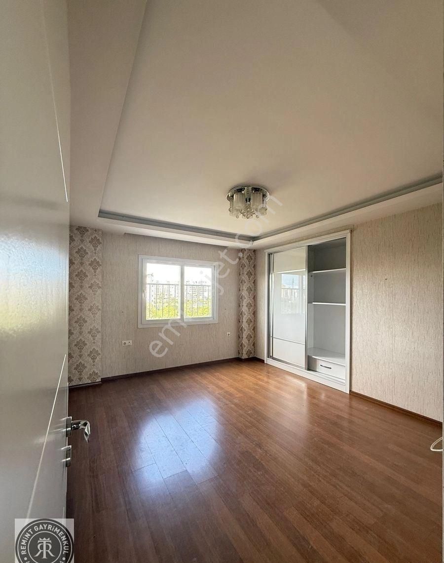 Remint’den Aydınlar Mahallesinde Geniş 4+1 Açık Mutfak Çift Banyo Giyinme Odalı Ultra Lüks Satılık!! - Görsel 18